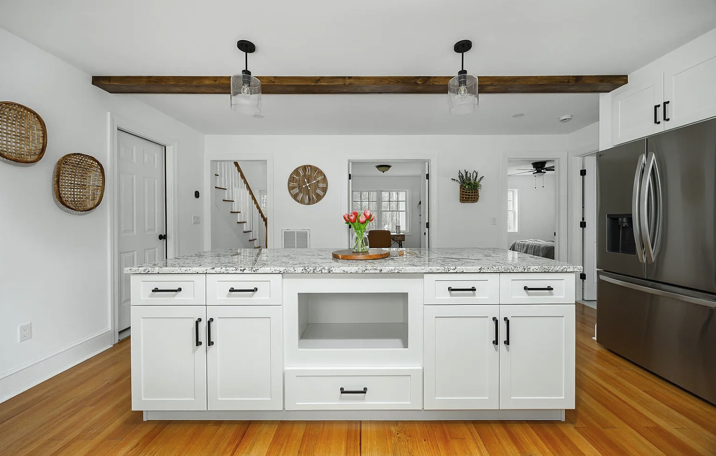 kitchen island.png