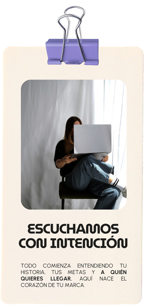 Tarjeta de descripción de proceso de trabajo de Mofo Design Studio: escuchamos con intención