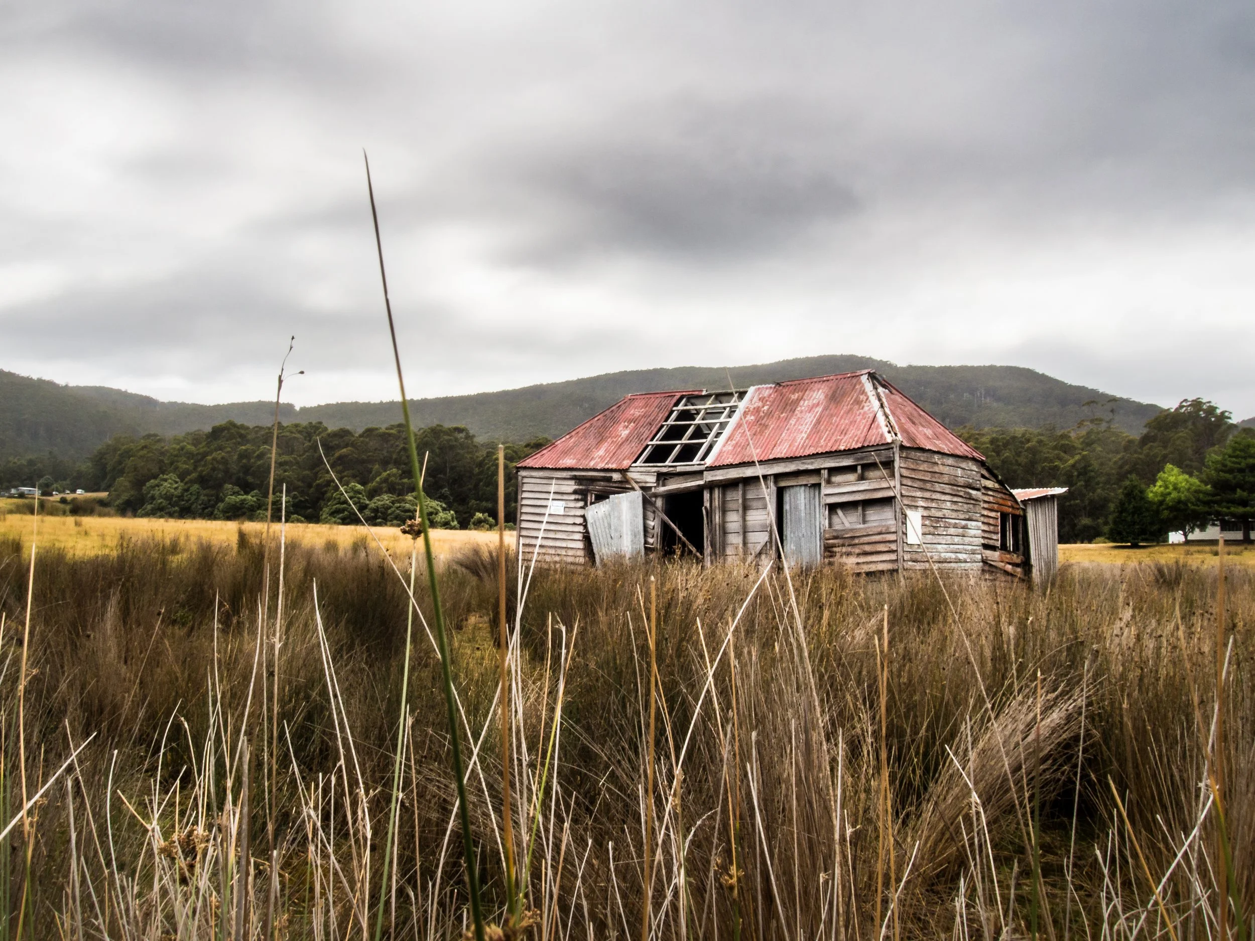 A decrepit House on Bruny Island