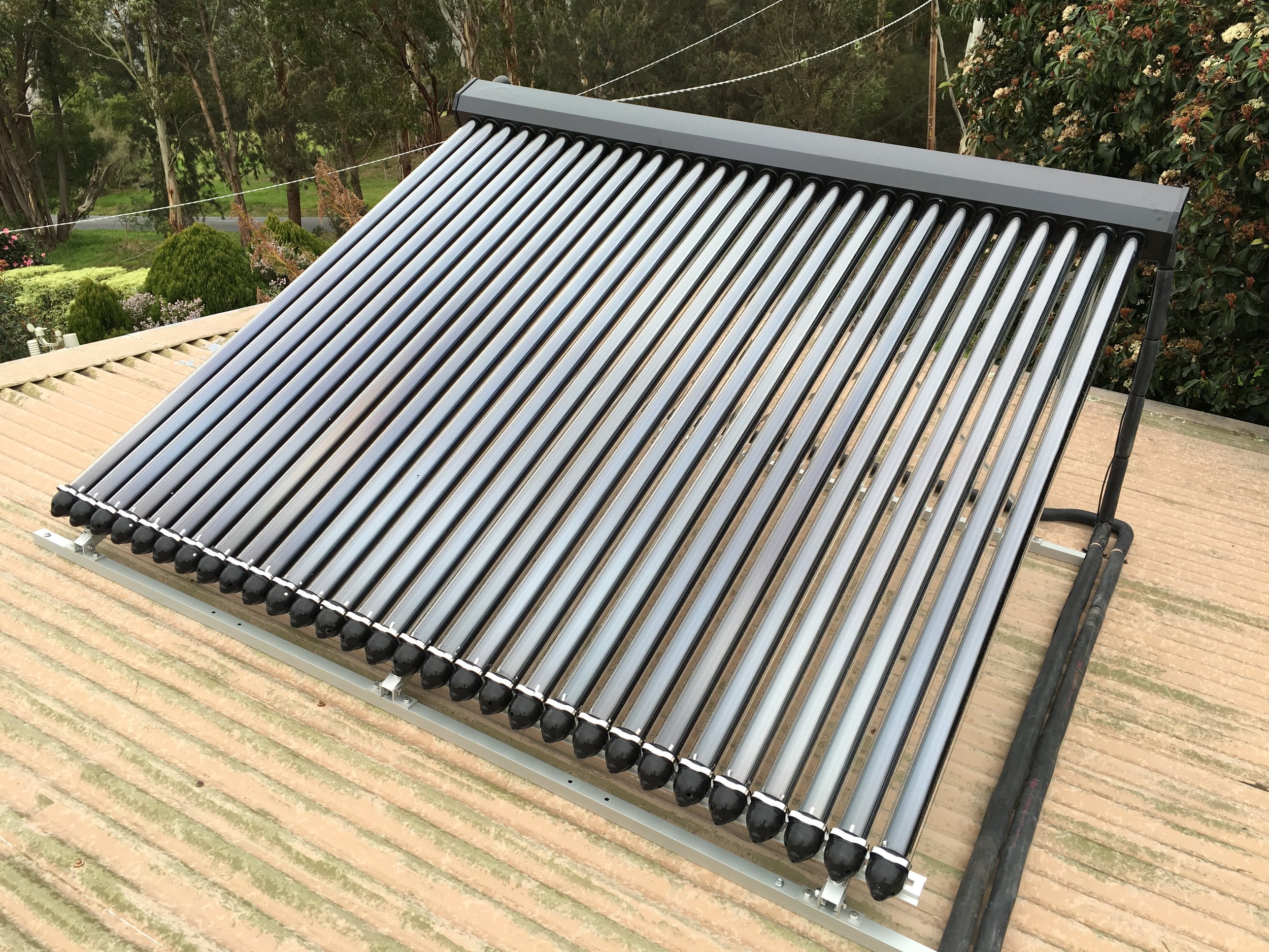 Solar Hot Water Evacuated Tube Heat Pipe Collector installed in the Yarra Valley by Zenplumb