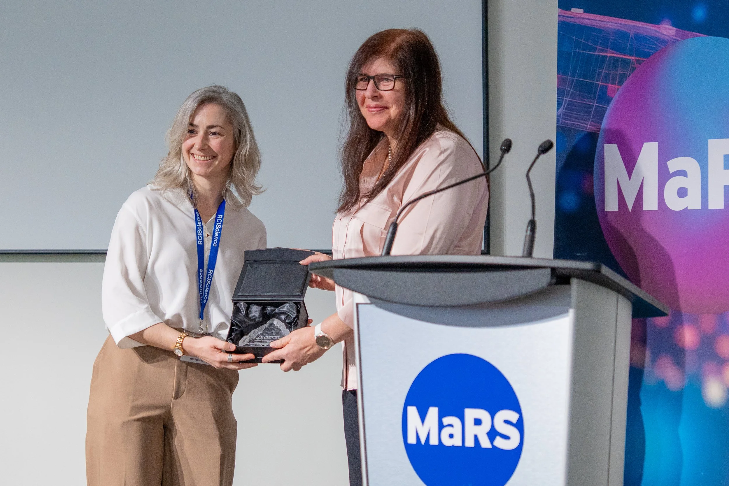 RCIScience Awards 2025 William Edmond Logan Award to CCRM for Excellence in Science Communication