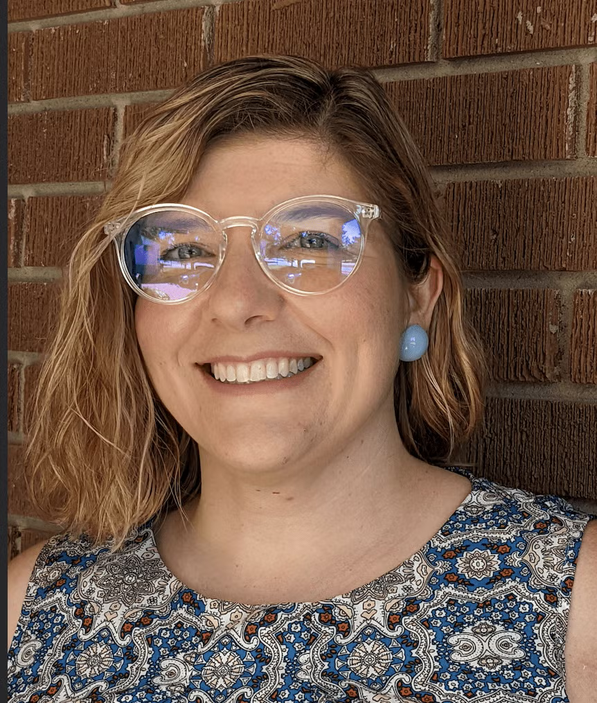 Dr. Sarah Ruffell.png