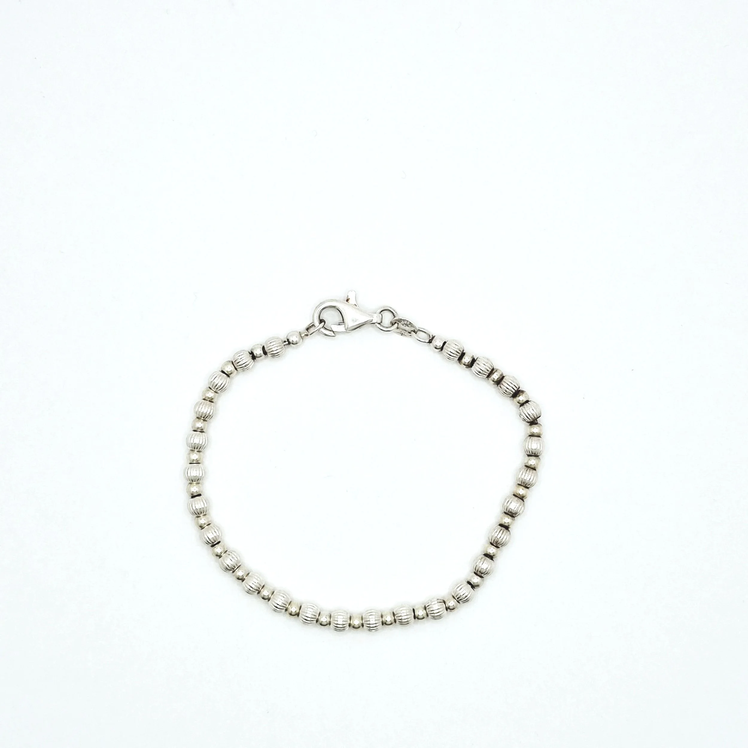 Sterling silver beaded bracelet with textured and polished round beads – 6.5 inch Sfera design