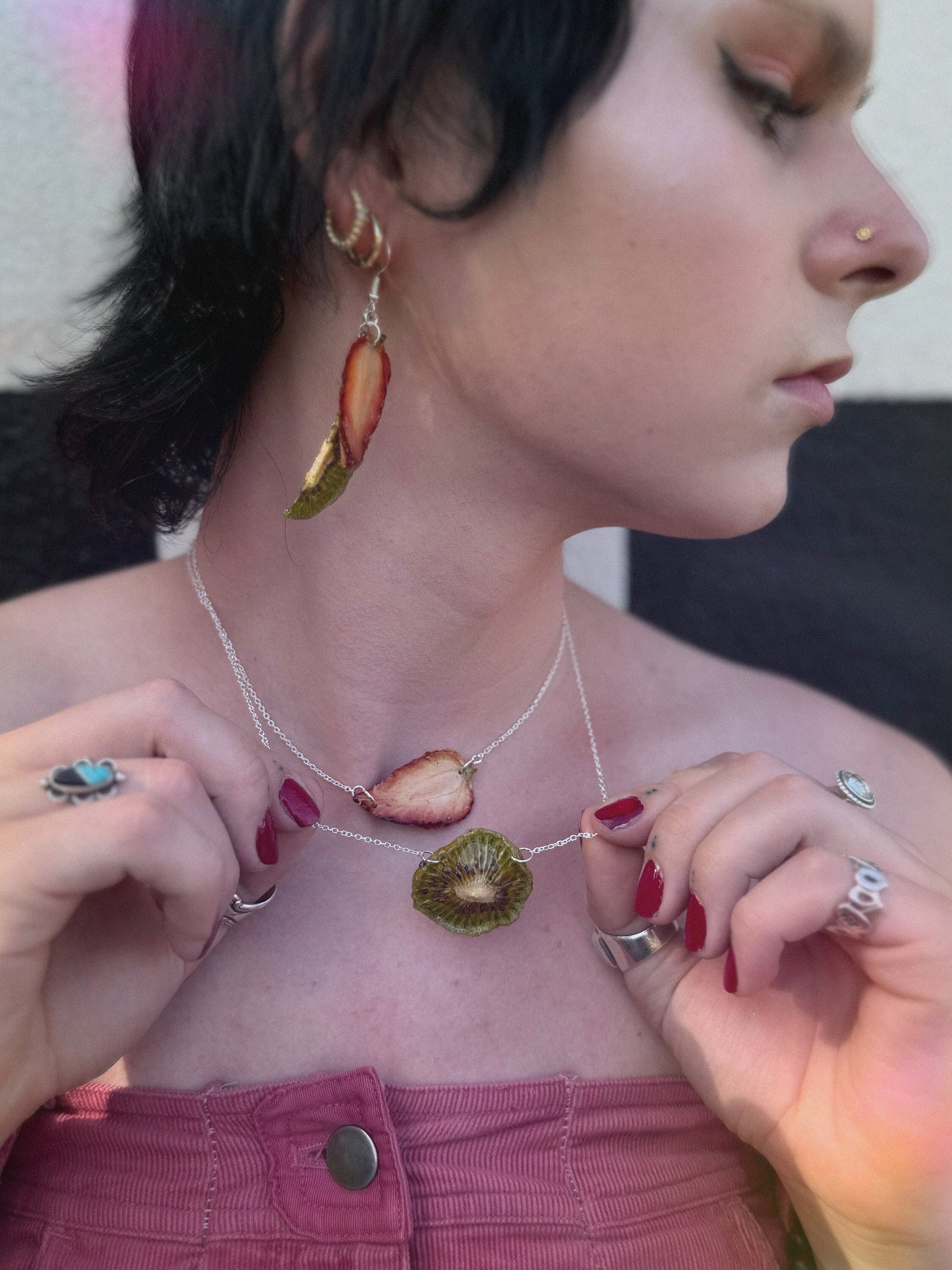 https://i.etsystatic.com/40776375/r/il/a43891/6073543266/il_fullxfull.6073543266_q6bu.jpg