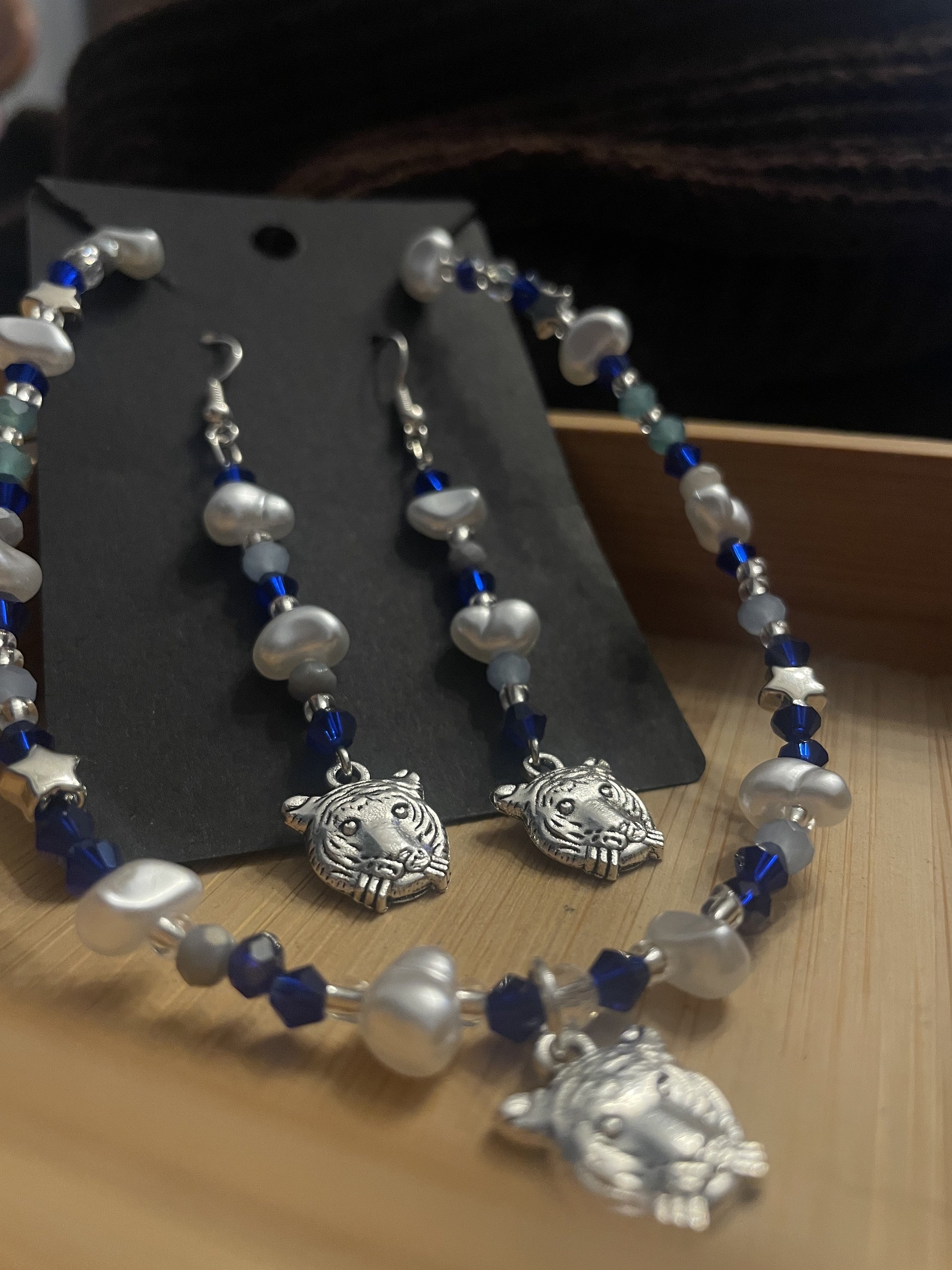 https://i.etsystatic.com/40776375/r/il/0411ab/4785673578/il_fullxfull.4785673578_fx71.jpg