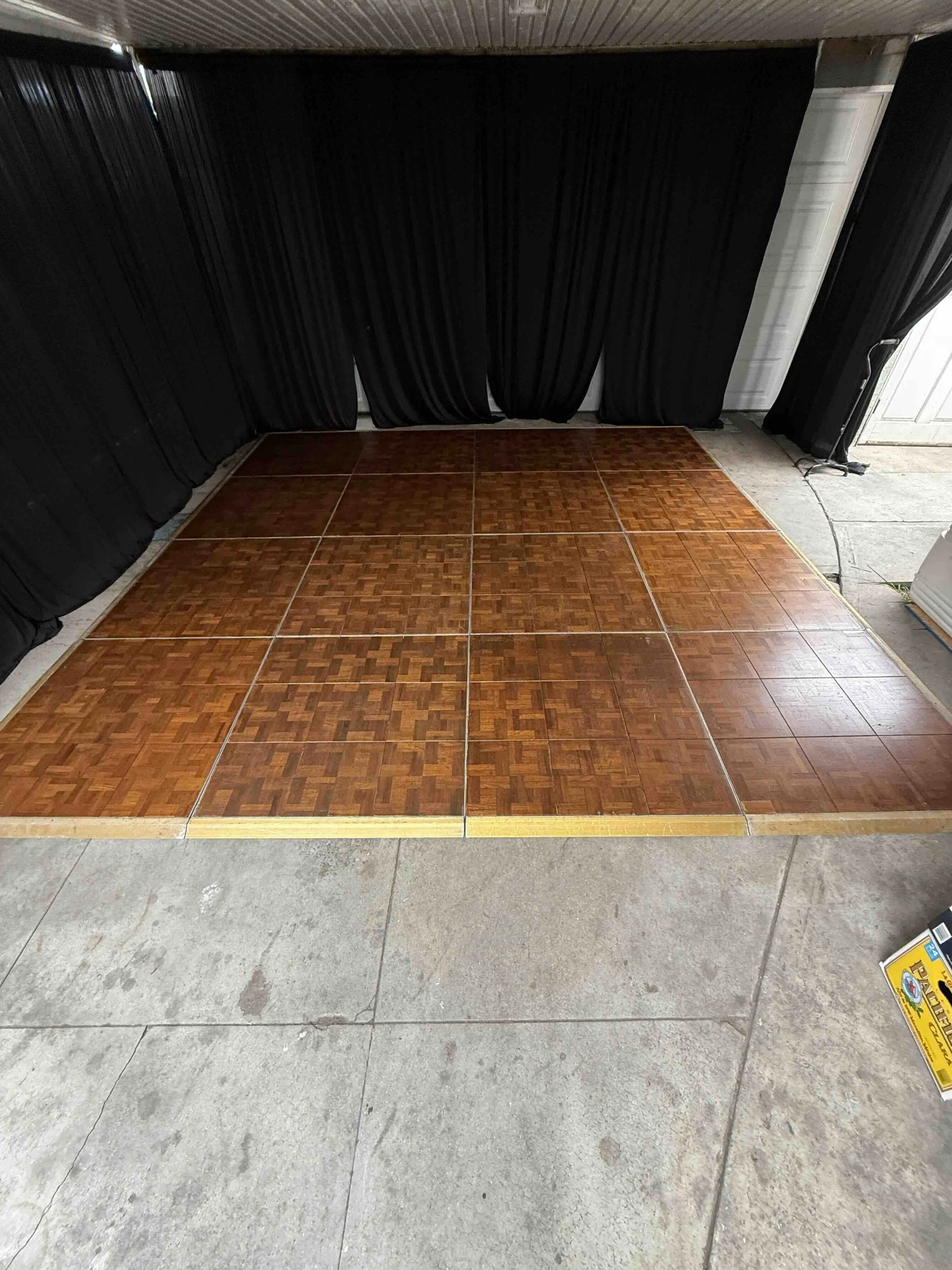 Dancefloor - Cement Wooden.jpeg