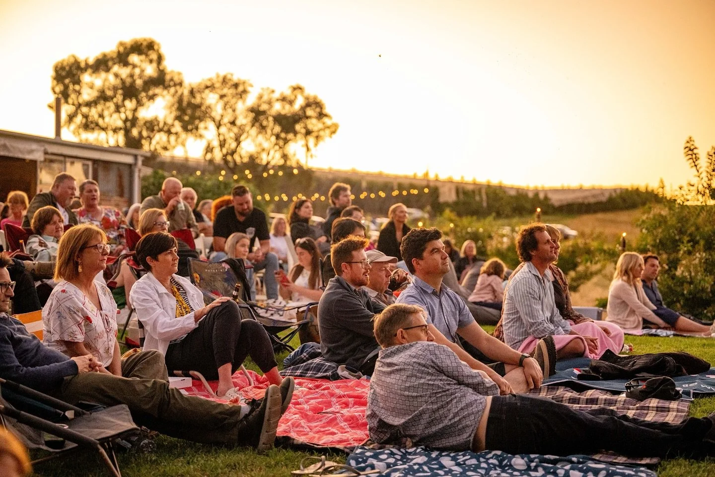 🎄✨ HANDPICKED CHRISTMAS | THIS THURSDAY✨🎄

WHAT TO BRING 👇
✔️ A picnic rug (highly recommended)
✔️ A jacket or layer for the evening
✔️ If bringing your own chair, please set it up behind picnic rugs so everyone has a great view

🕕 Doors 6pm | 🎶