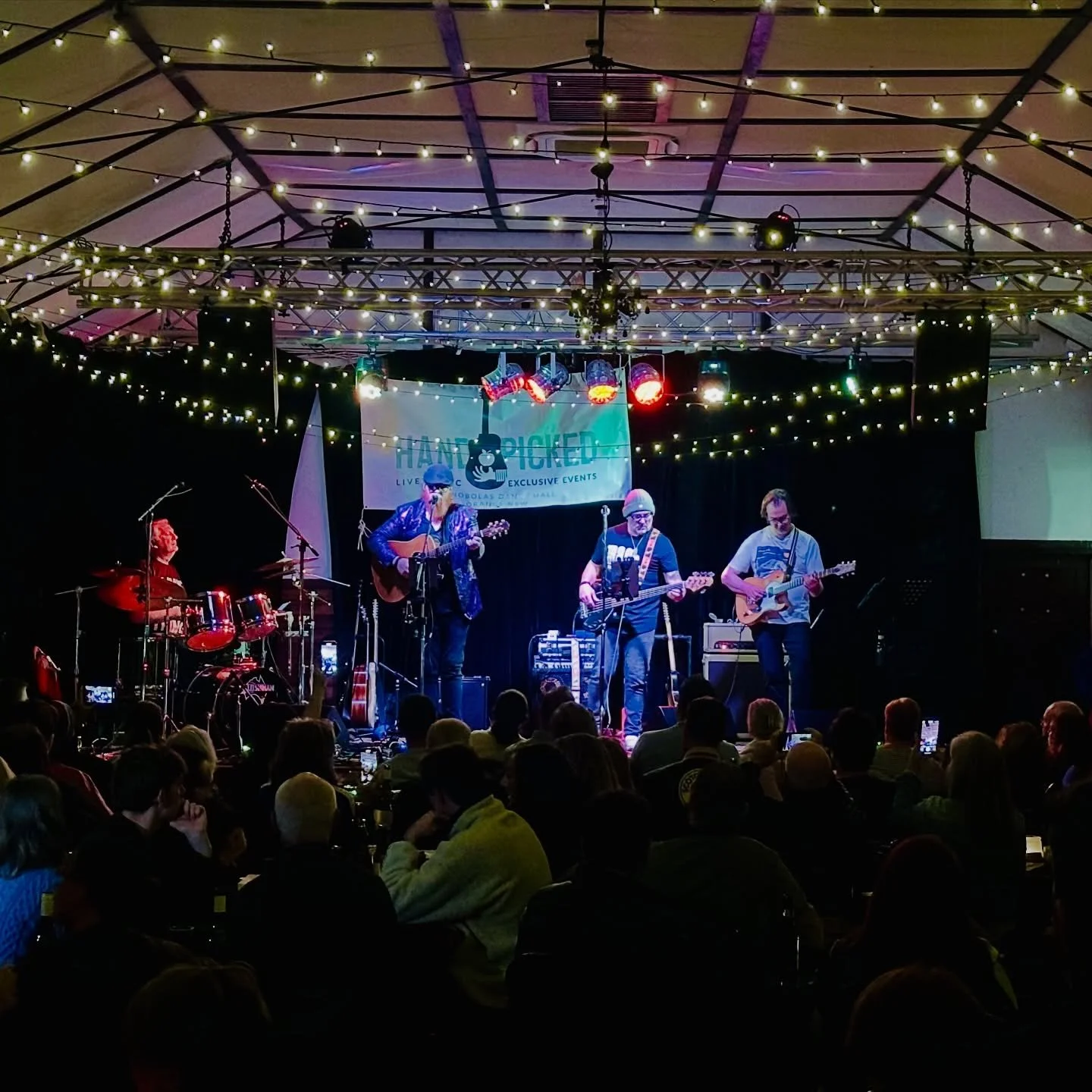 We&rsquo;re expecting another #soldout @handpicked_band show on February 28 when the lads take on 2 legendary Aussie rock bands: Hunters and Collectors V Hoodoo Gurus 🎸 

Woodfired pizza 🍕 Great local wine 🍷 and the local Handpicked Band legends. 