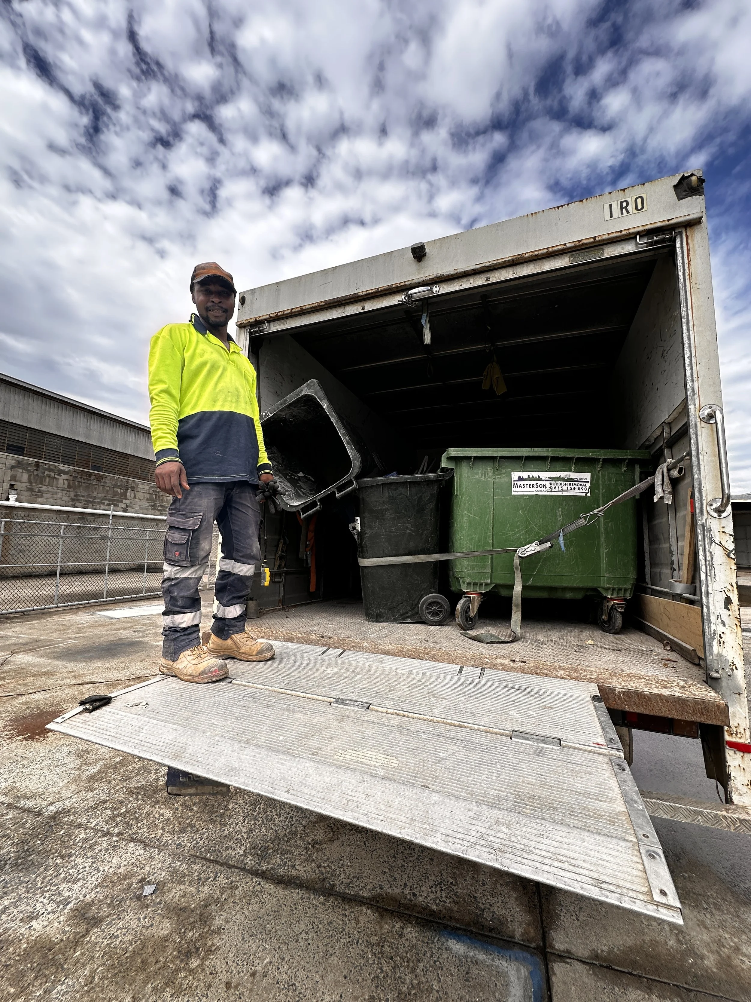Rubbish removal service in Brisbane, SEQ, Sydney and Melbourne