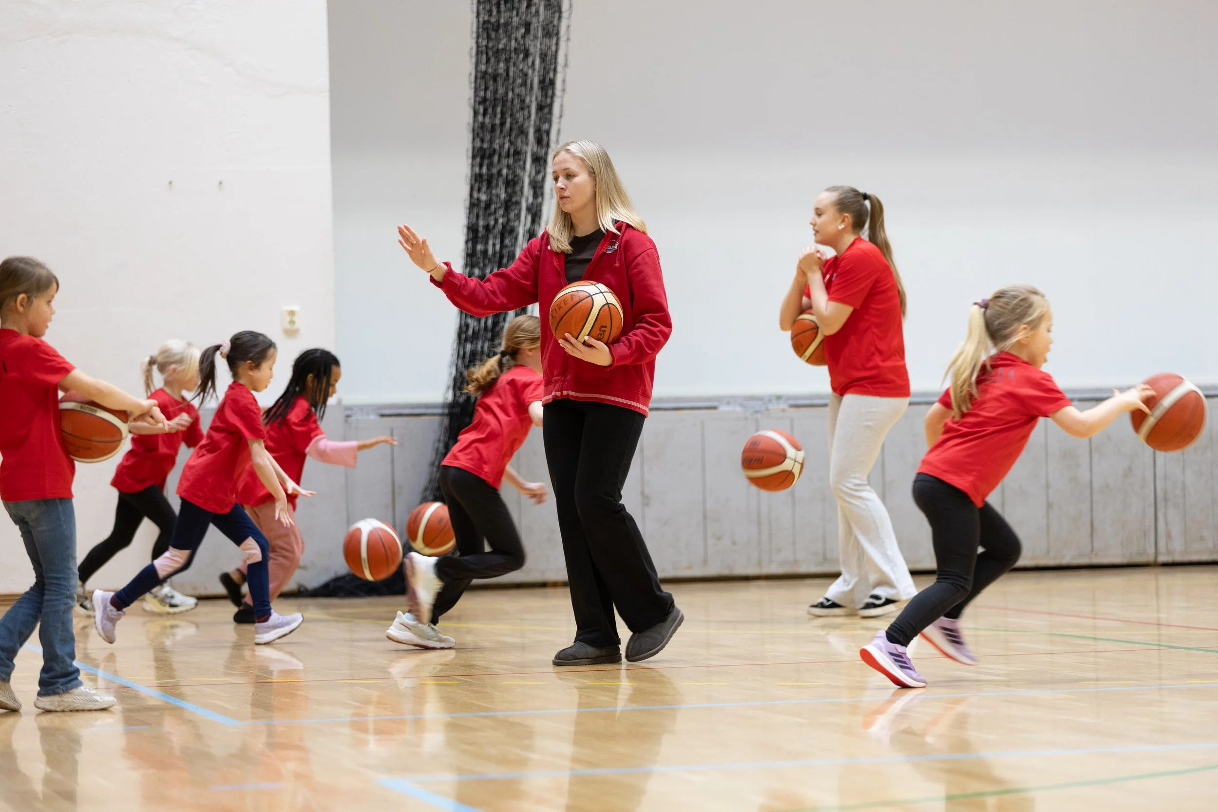 2026-02-08 Jentedag Ulriken-1902.jpg