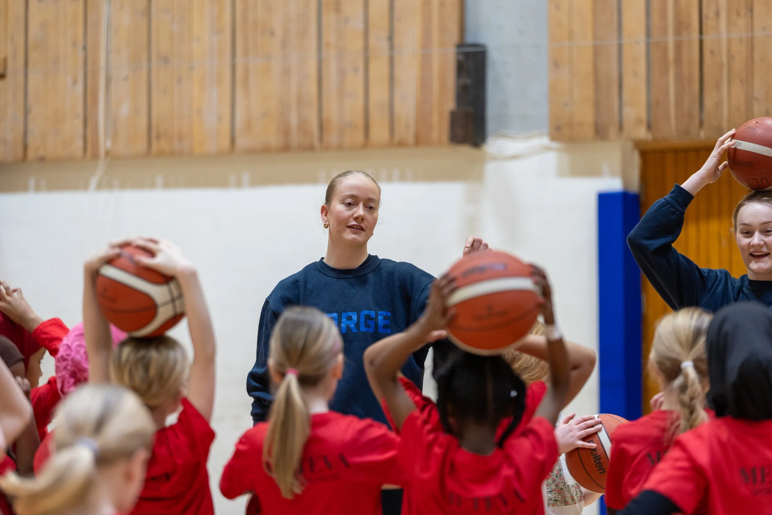 2026-02-08 Jentedag Ulriken-1810.jpg