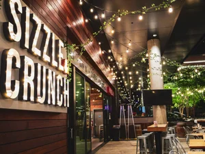 Location — Sizzle and Crunch