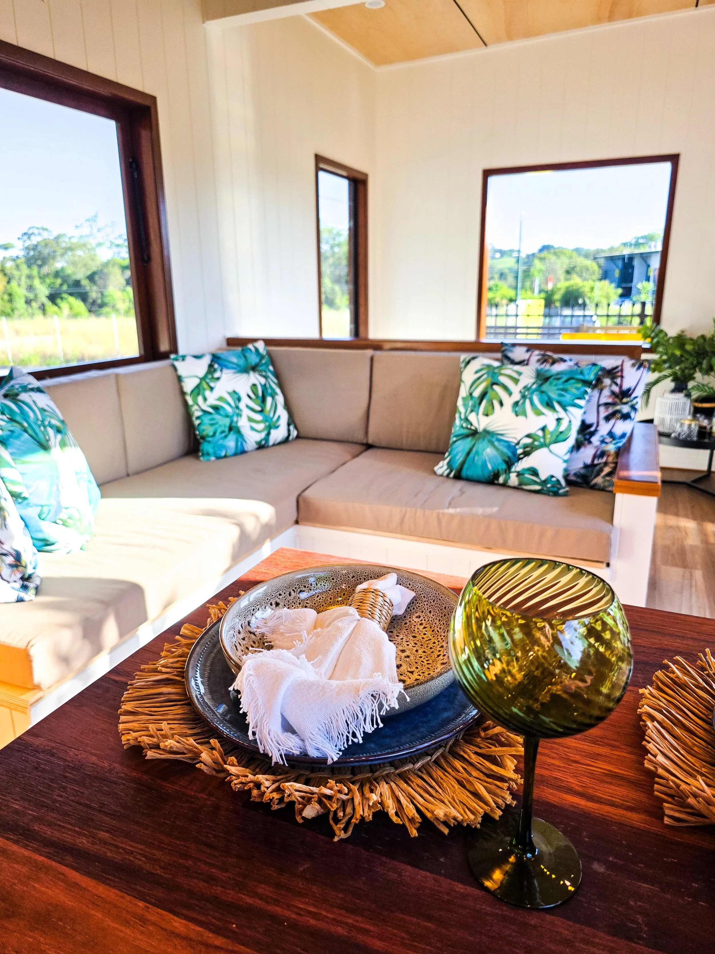 Little Cove Lounge.jpg