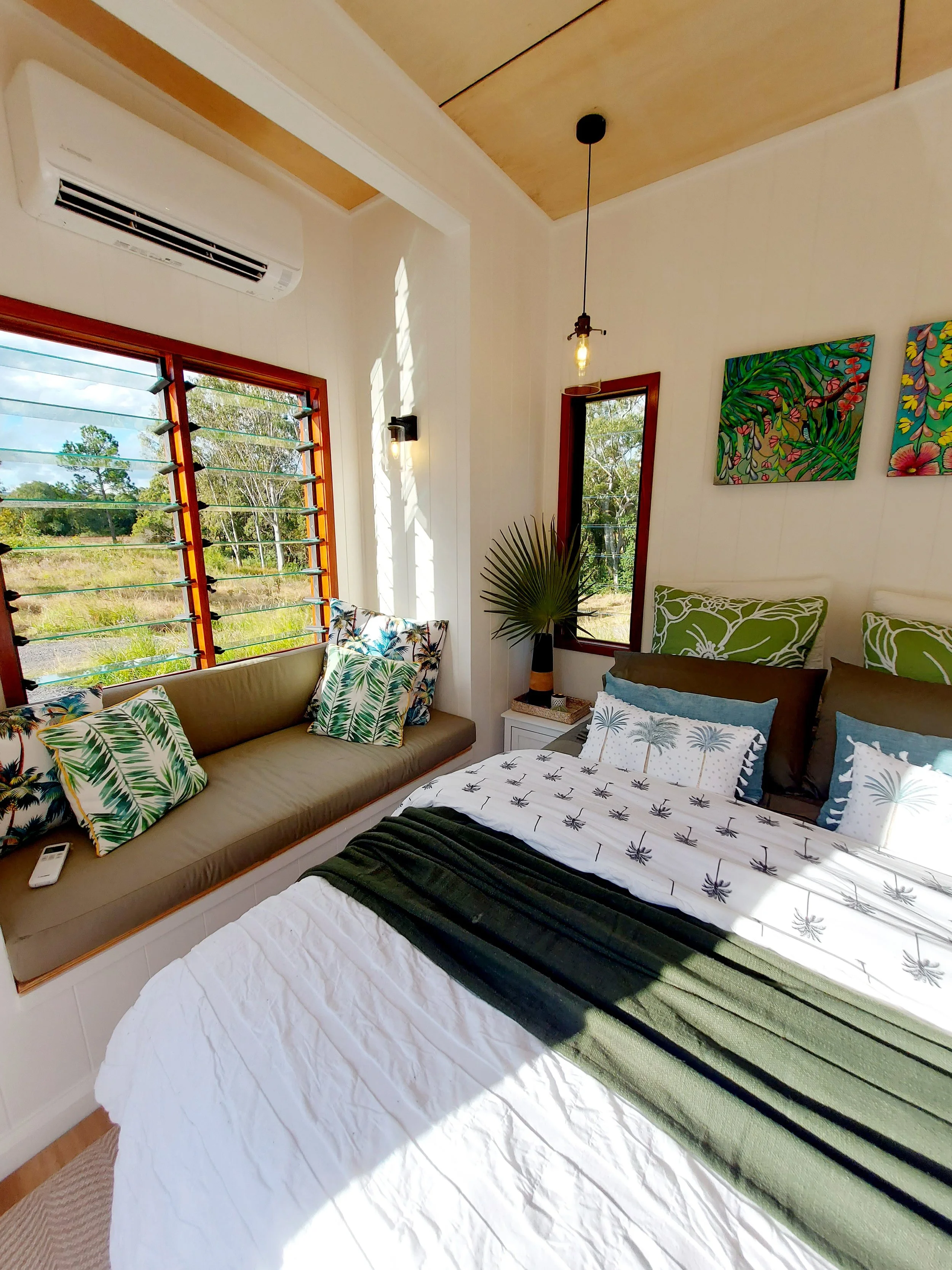 Tiny Noosa - Bespoke Tiny Home Builders specialising in Bespoke Wooden ...