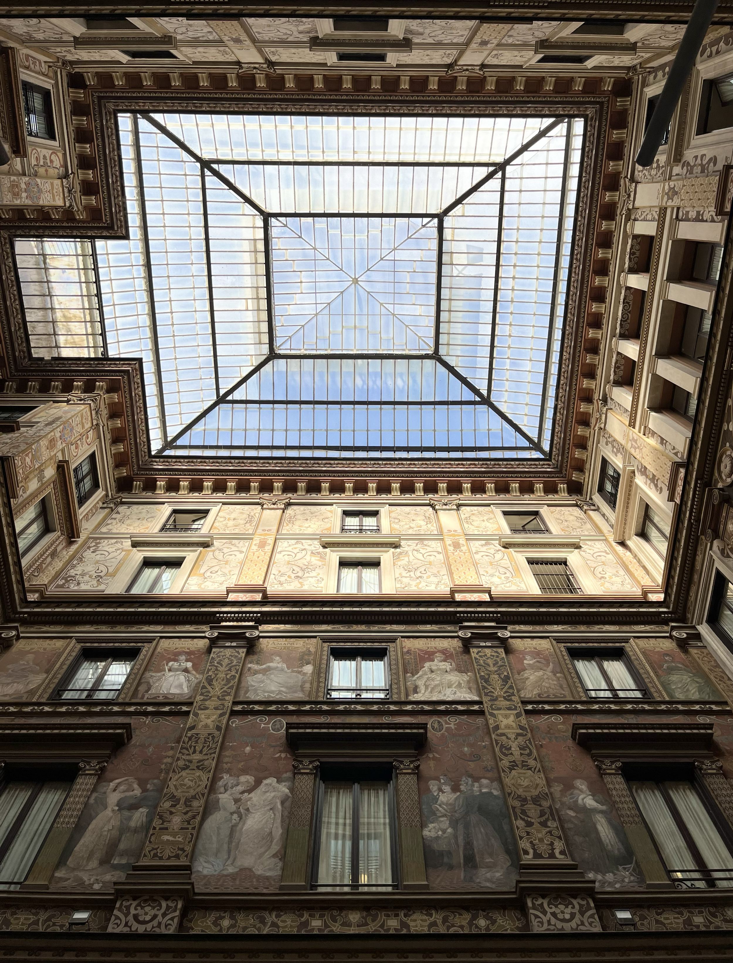 Islands: Every sampietrino in Rome has a story to tell -- walk it. Disappear around corners, duck under portices, and look up.