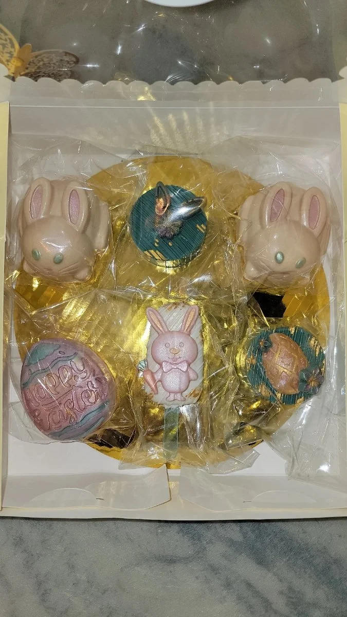 Easter treats box