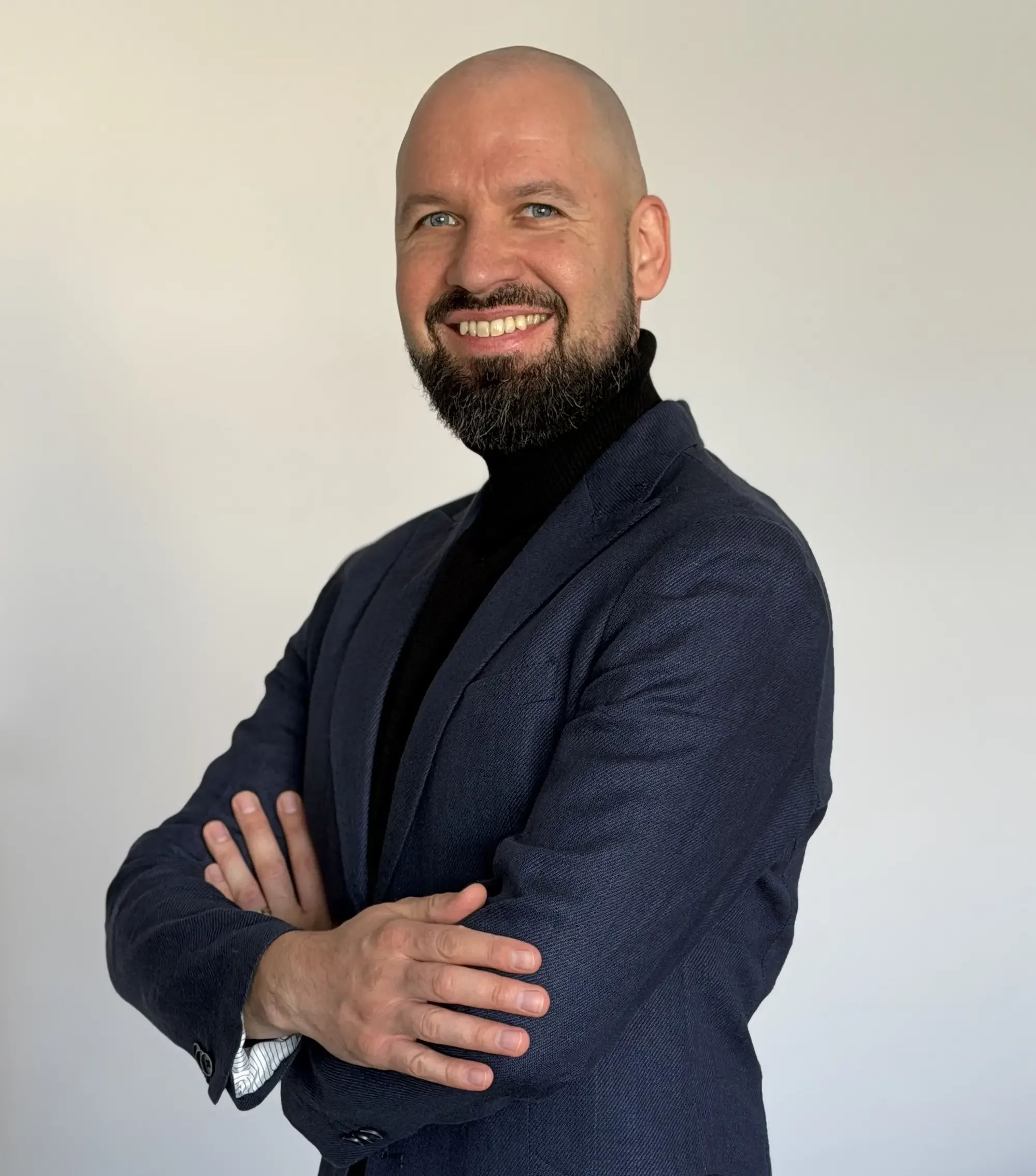 UOGAweb founder Gediminas who is a Squarespace expert and SEO strategist