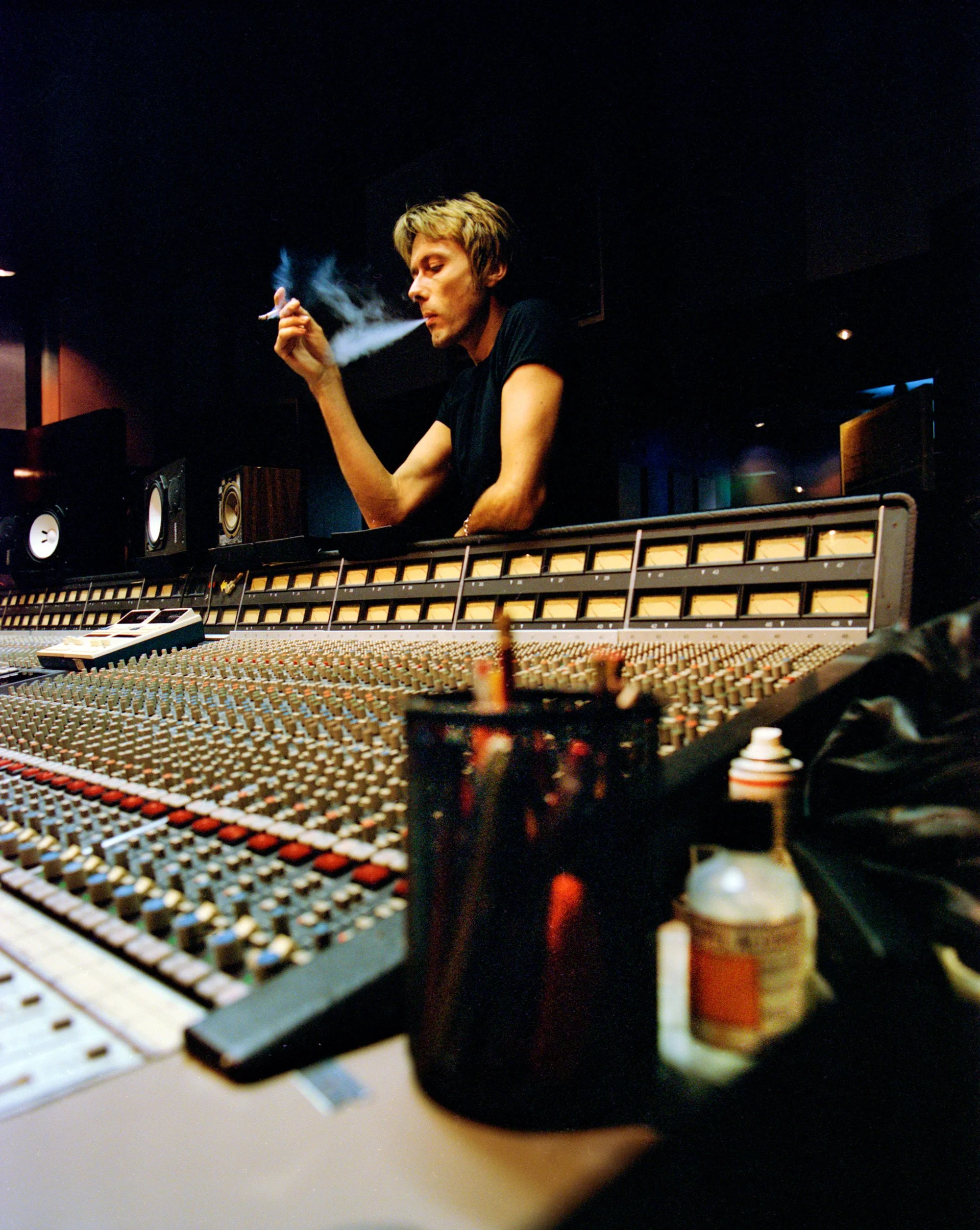 BRETT ANDERSON of 'Suede', London 2002