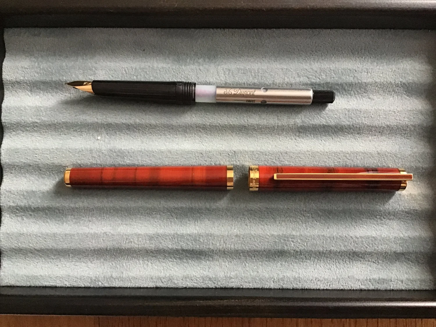 ST Dupont Classique Laque de Chine Fountain Pen — Global Pens UK