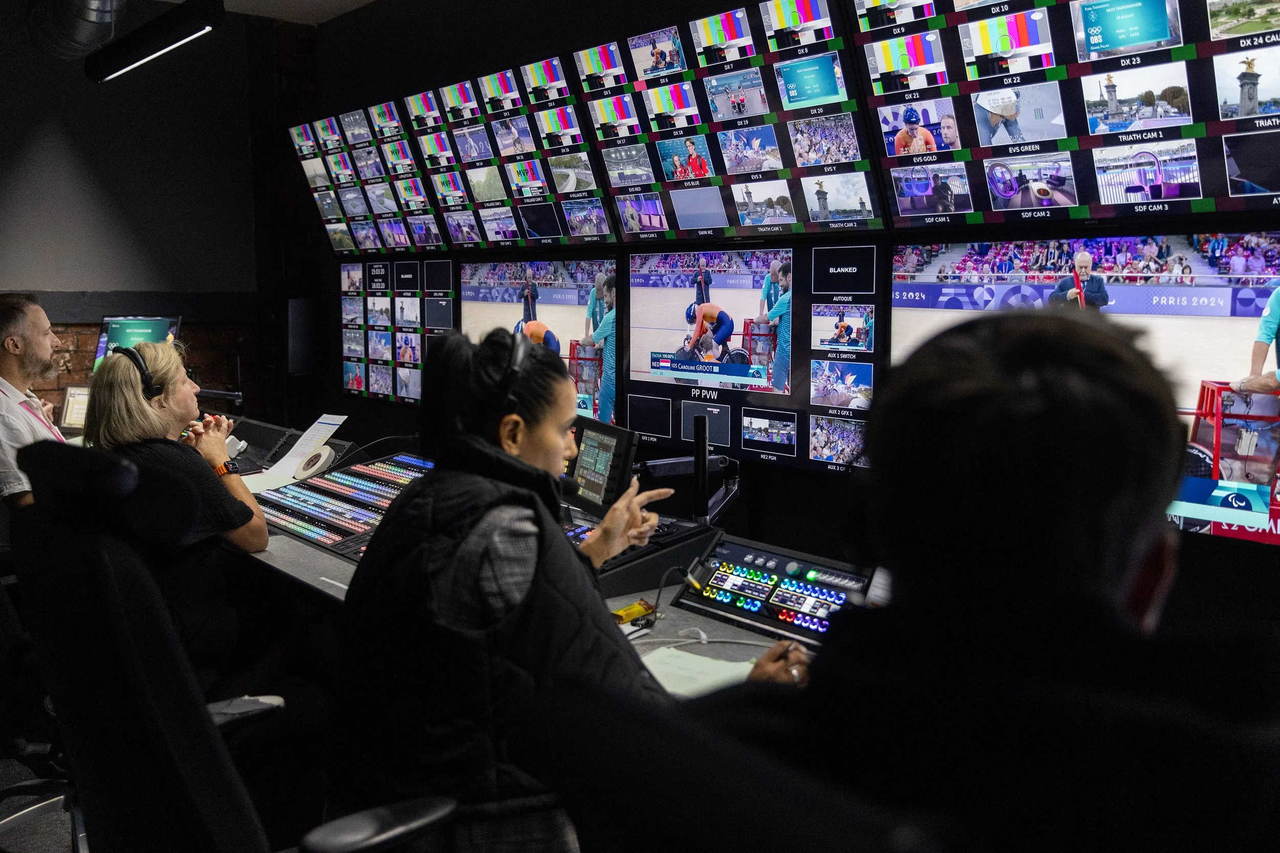 Whisper Cymru &amp; Cymru Broadcast Centre