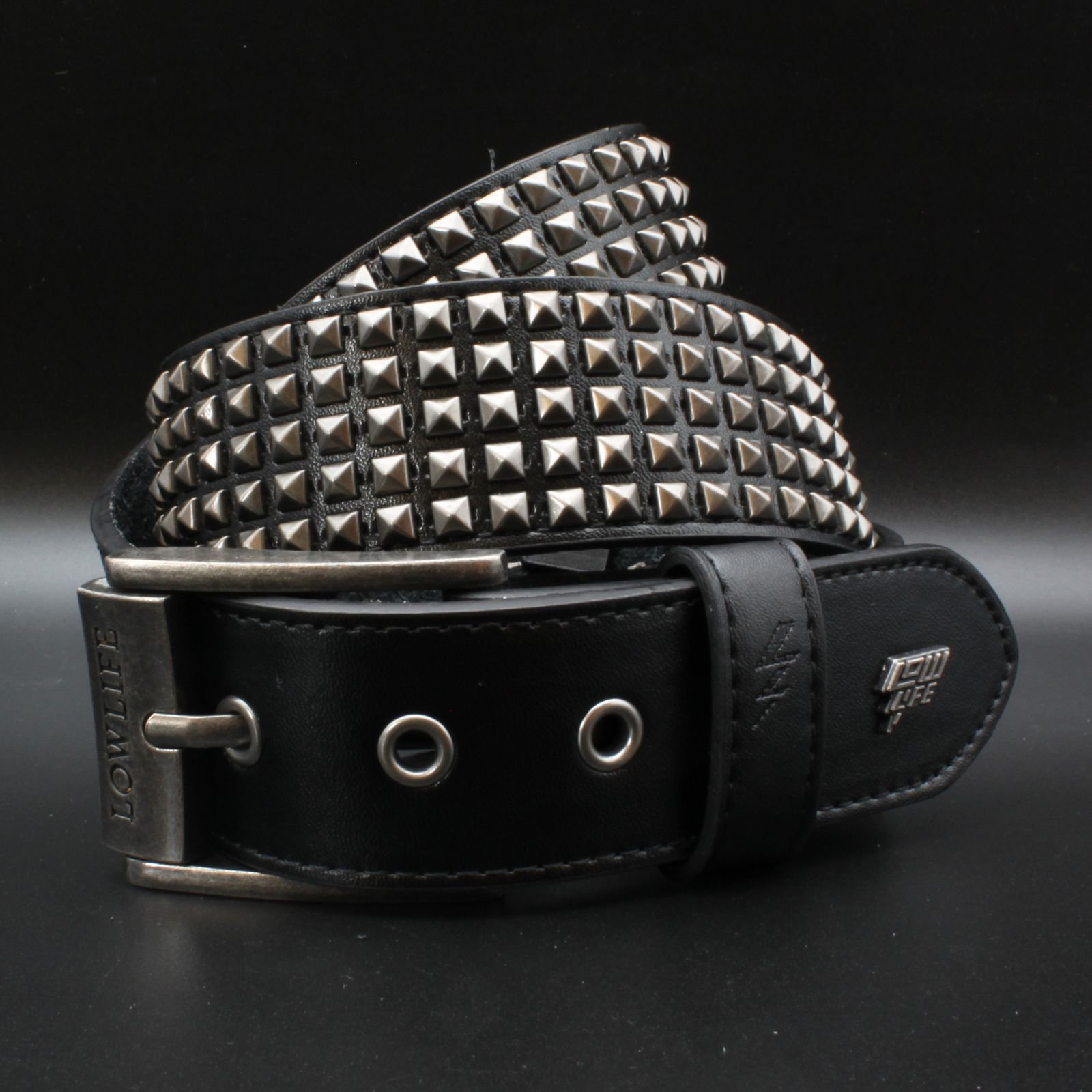 Shrink Leather Belt in Black Pewter