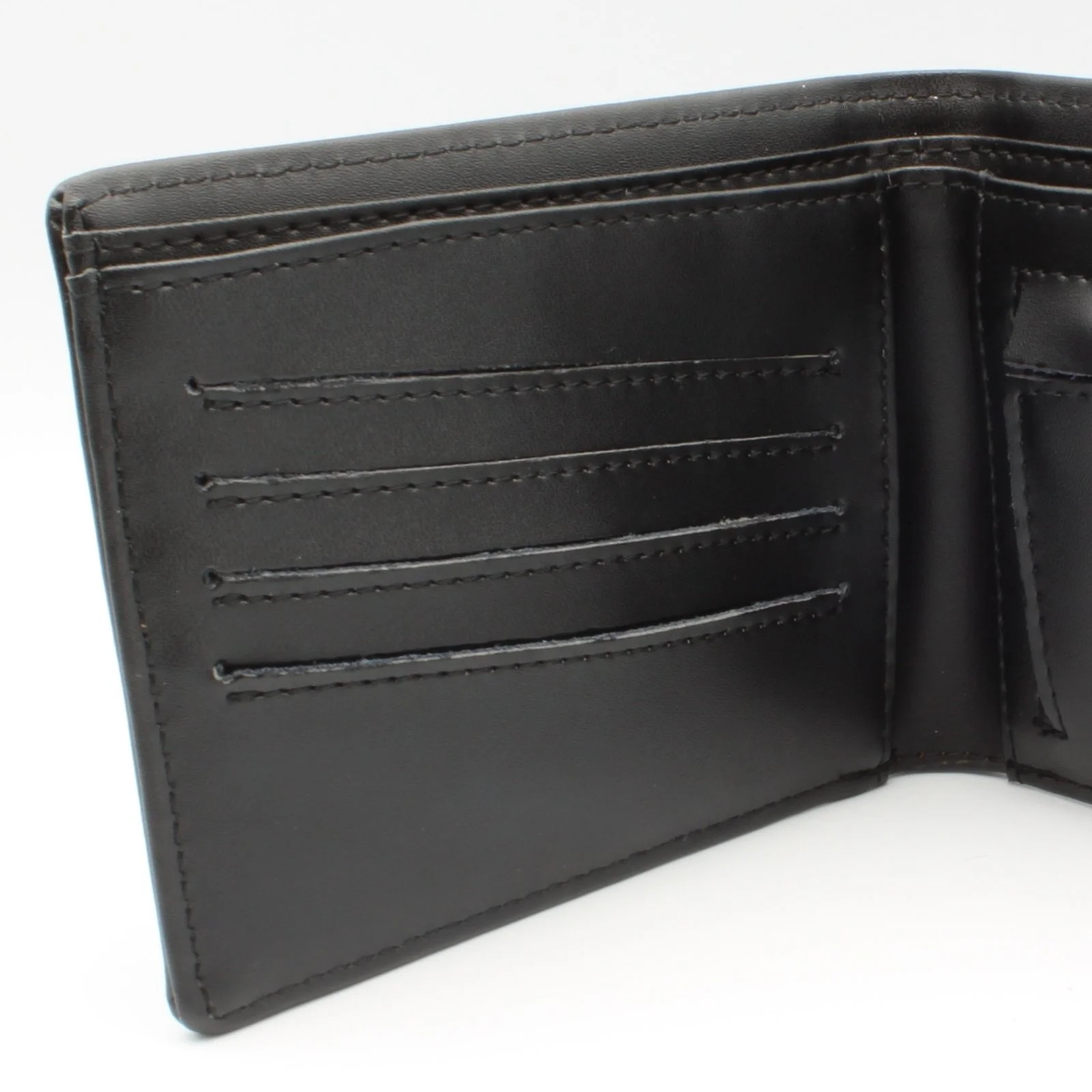 lowlife-classic-leather-wallet-black-ll101-b5.jpg