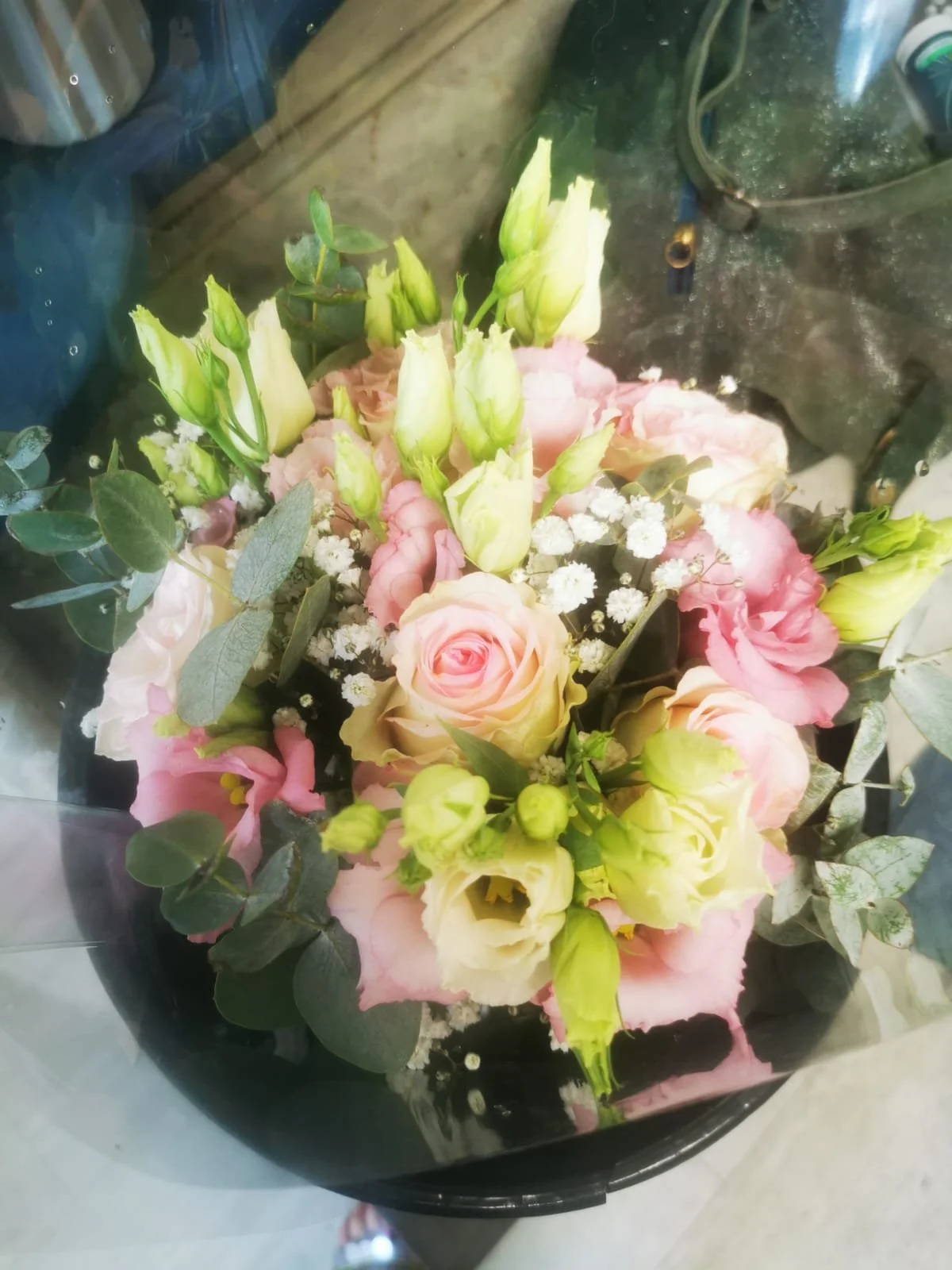 Bouquet de fleurs de la mariée vert et rose