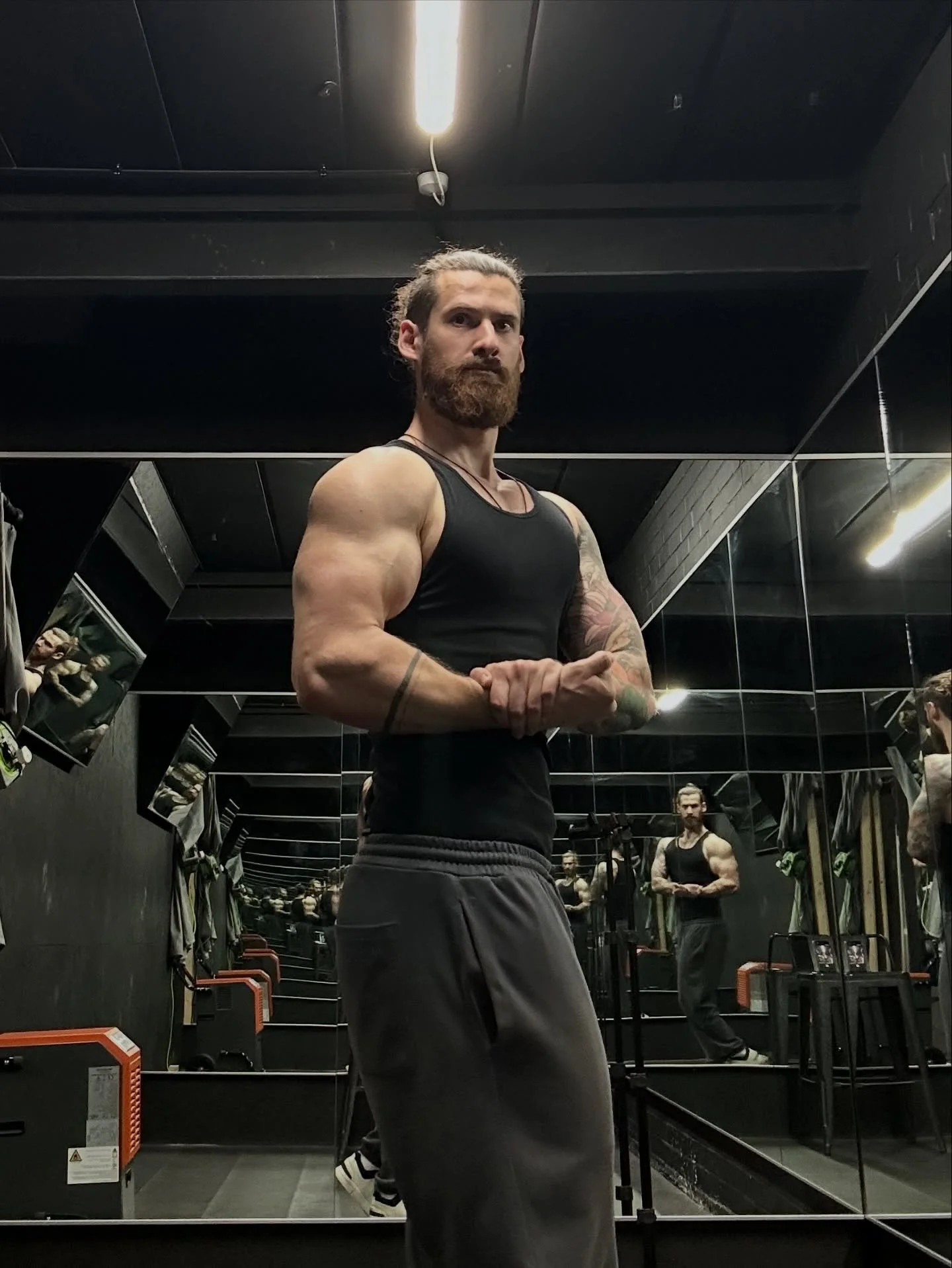 Very LIFE heavy week.

Week 3 of prep is flying, another kilo down and starting to see new lines coming in, perfectly in time for vest weather lol.

4 new birds identified on yesterday&rsquo;s walk, Osprey, Gadwall and Reed Warbler and Sedge Warbler!