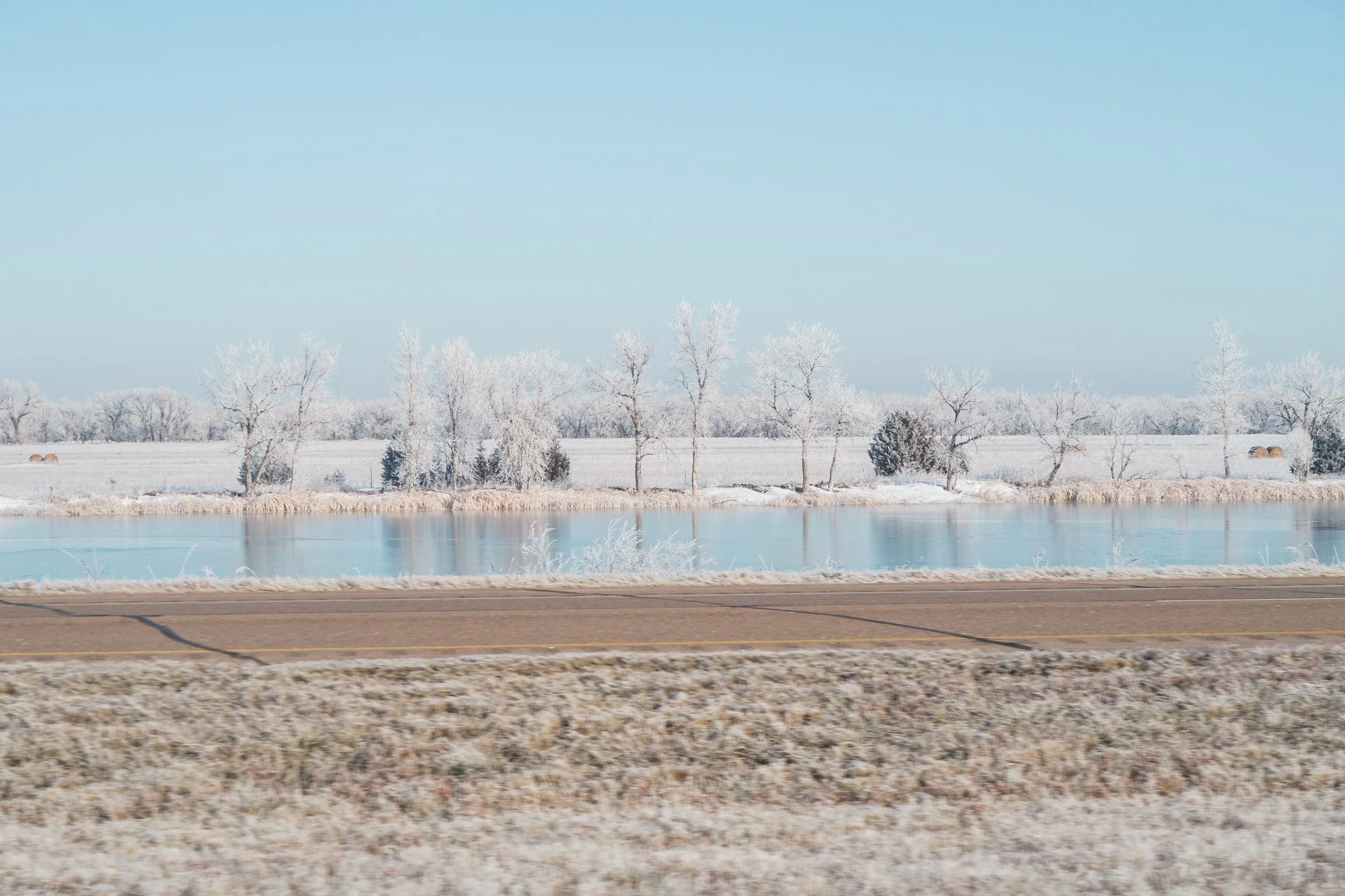 IMG_3364_Frosty Morning on Interstate 80.jpg
