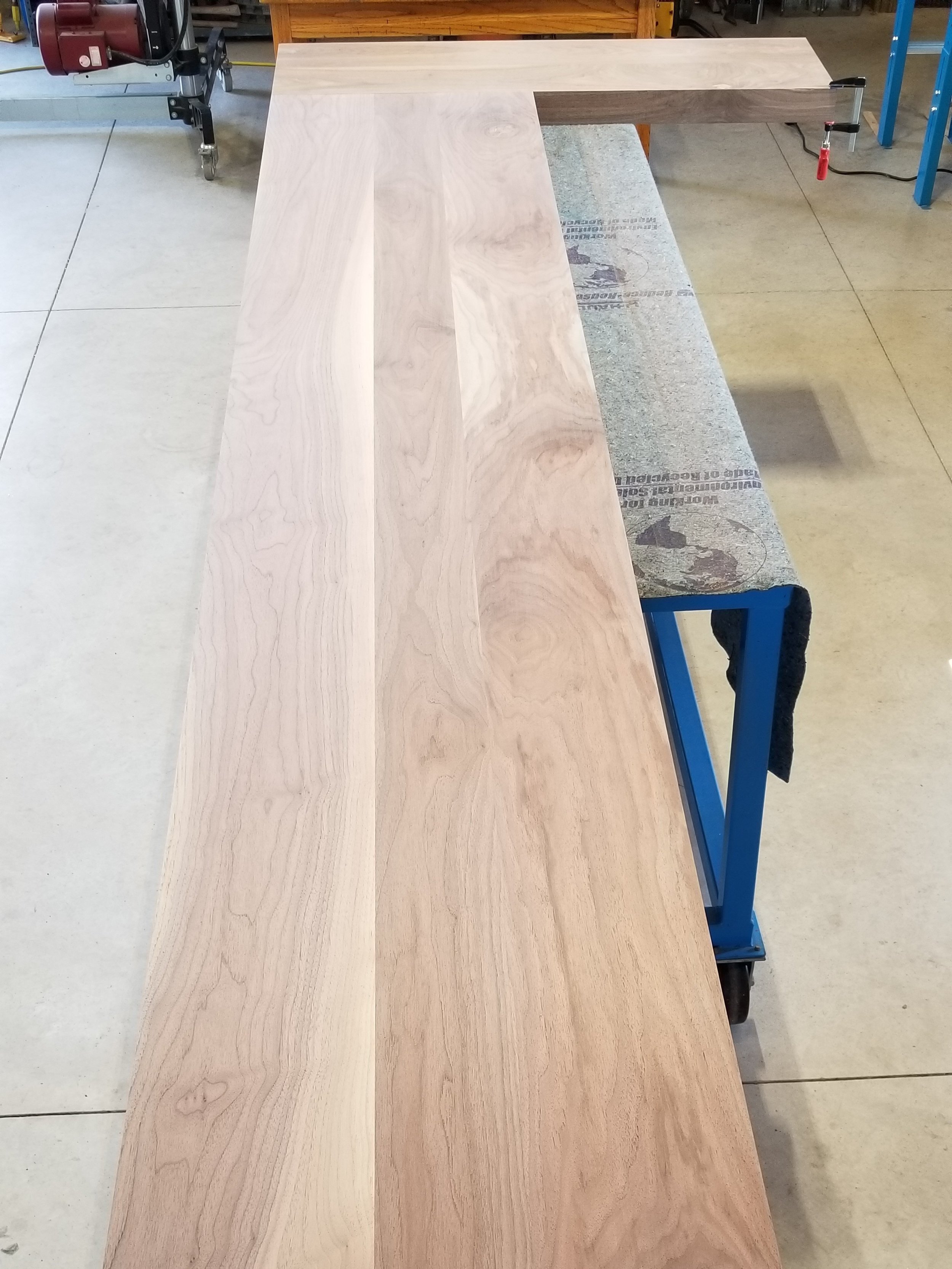 walnut bar top3.jpg