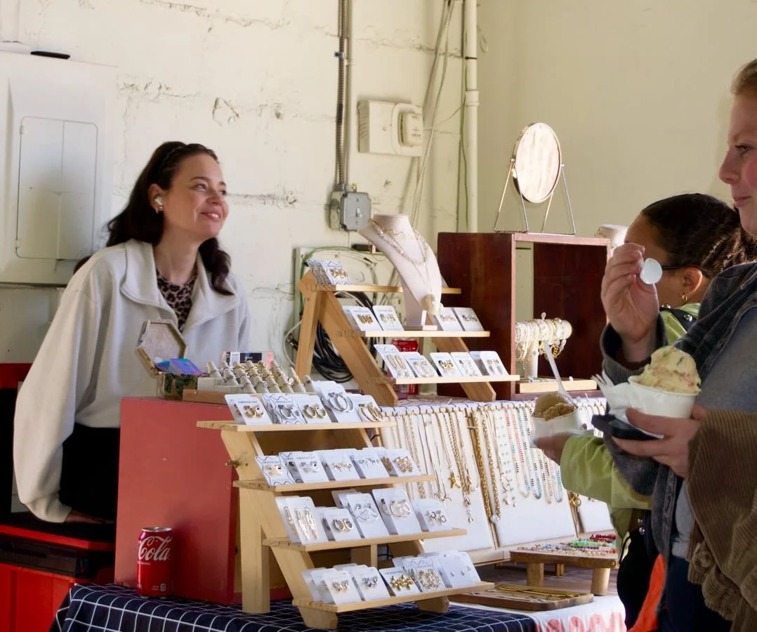 TOMORROW!! 

Celebrate Mother&rsquo;s Day by supporting and shopping from an incredible lineup of women-owned businesses 💐

Join us at 414Loral on Saturday, May 10th from 10 AM &ndash; 2 PM for a special market highlighting local women entrepreneurs