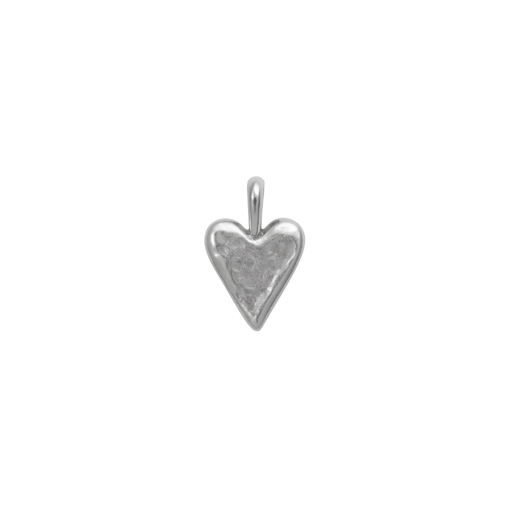 slver chunky heart charm.png