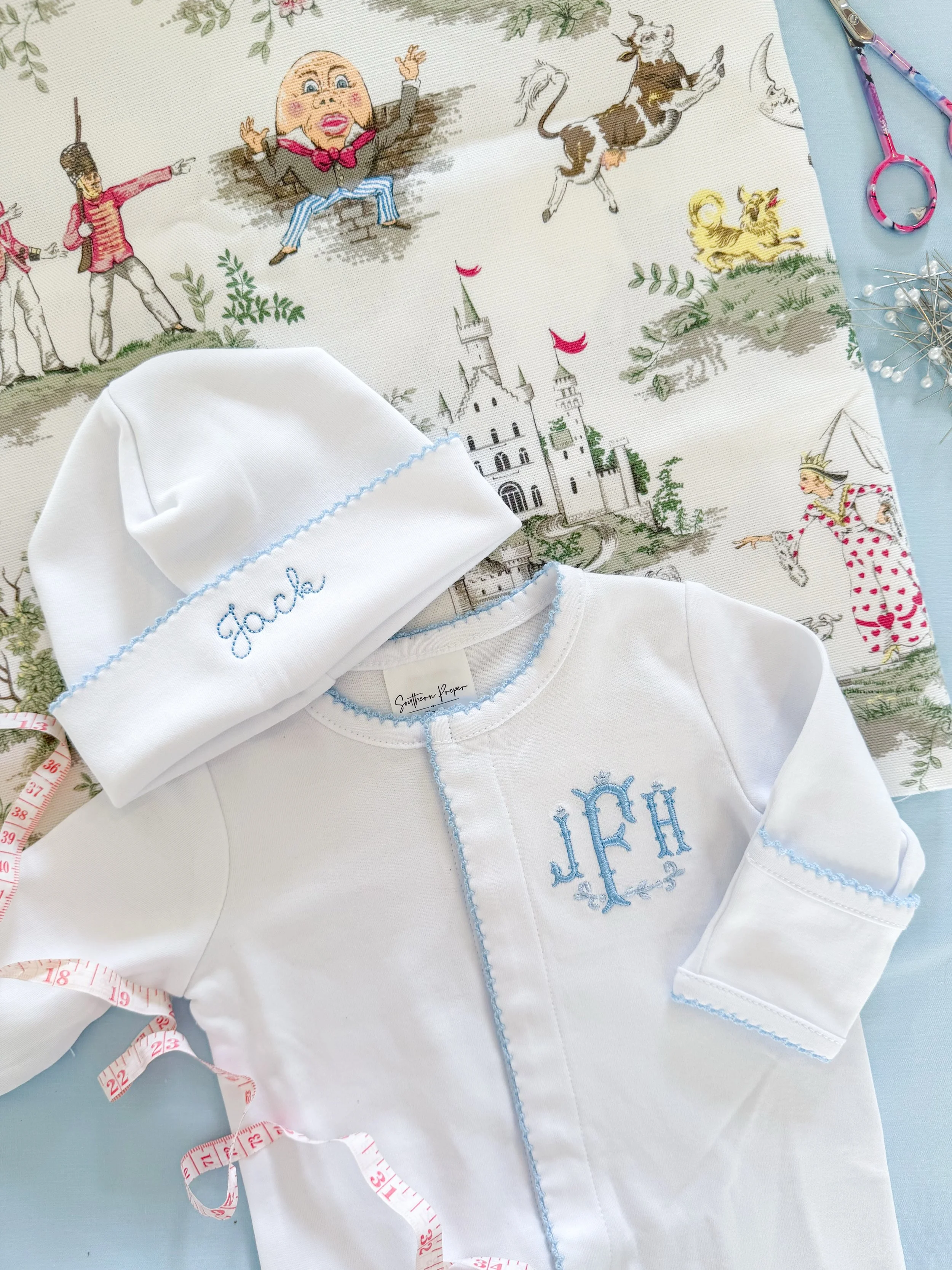 Coming home outfit for Jack 🩵

Shop newborn footies in the shop cgdesignsandevents.com ✨