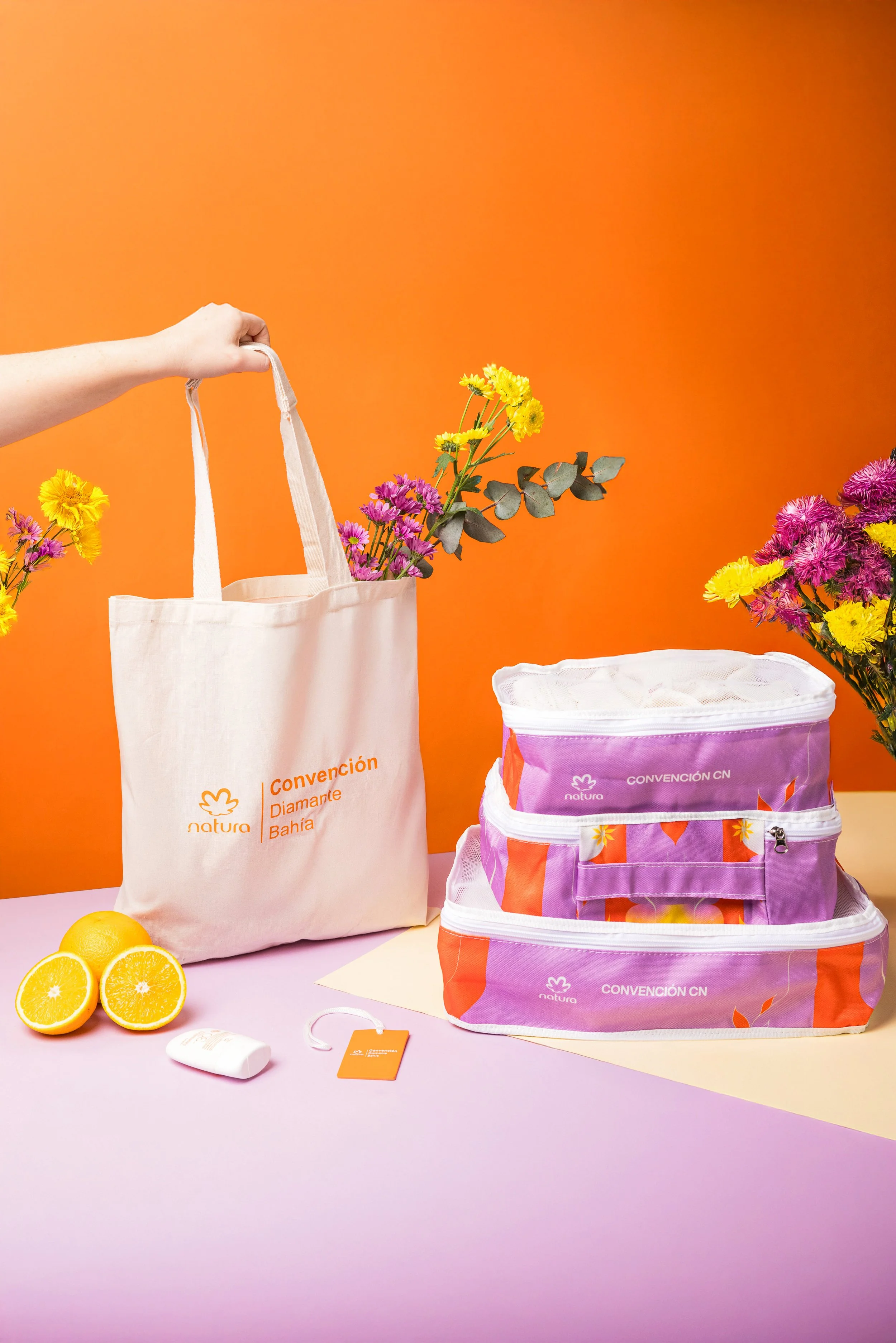 TOTE BAG FORCE CON KIT DE BIAJE NATURA.jpg