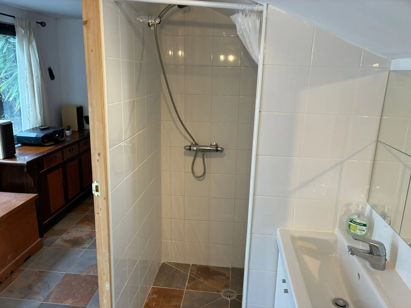 WhatsApp Image 2026-04-23 at 11.34.53 (3).jpeg