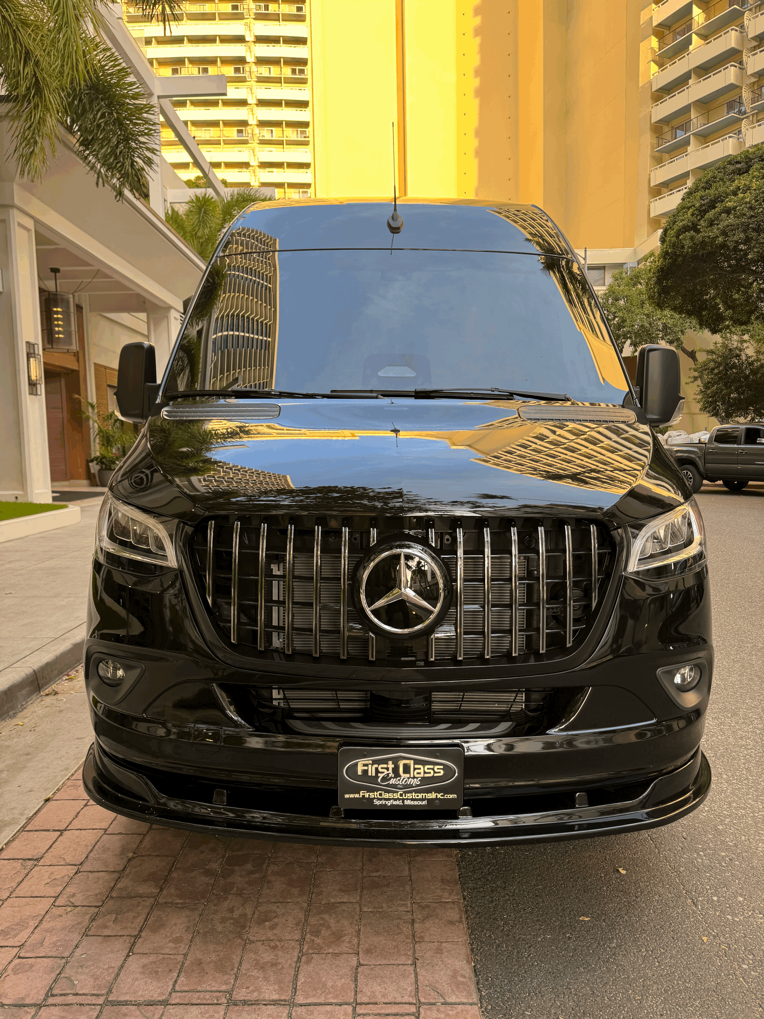 What is Your Cancellation Policy for Limousine Bookings?