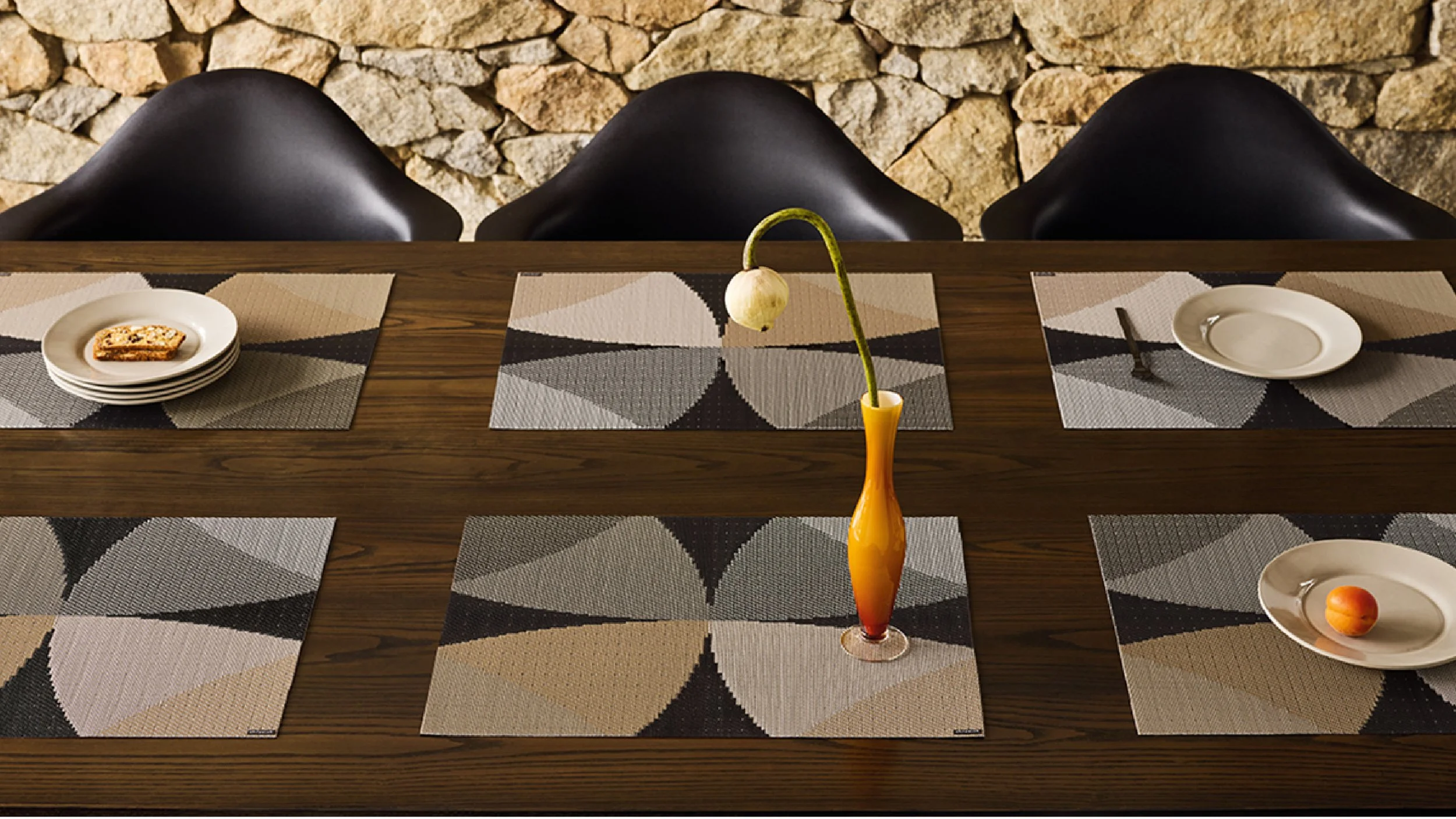 La primera impresión empieza en la mesa: cómo transformar tu restaurante con mantelería de diseño