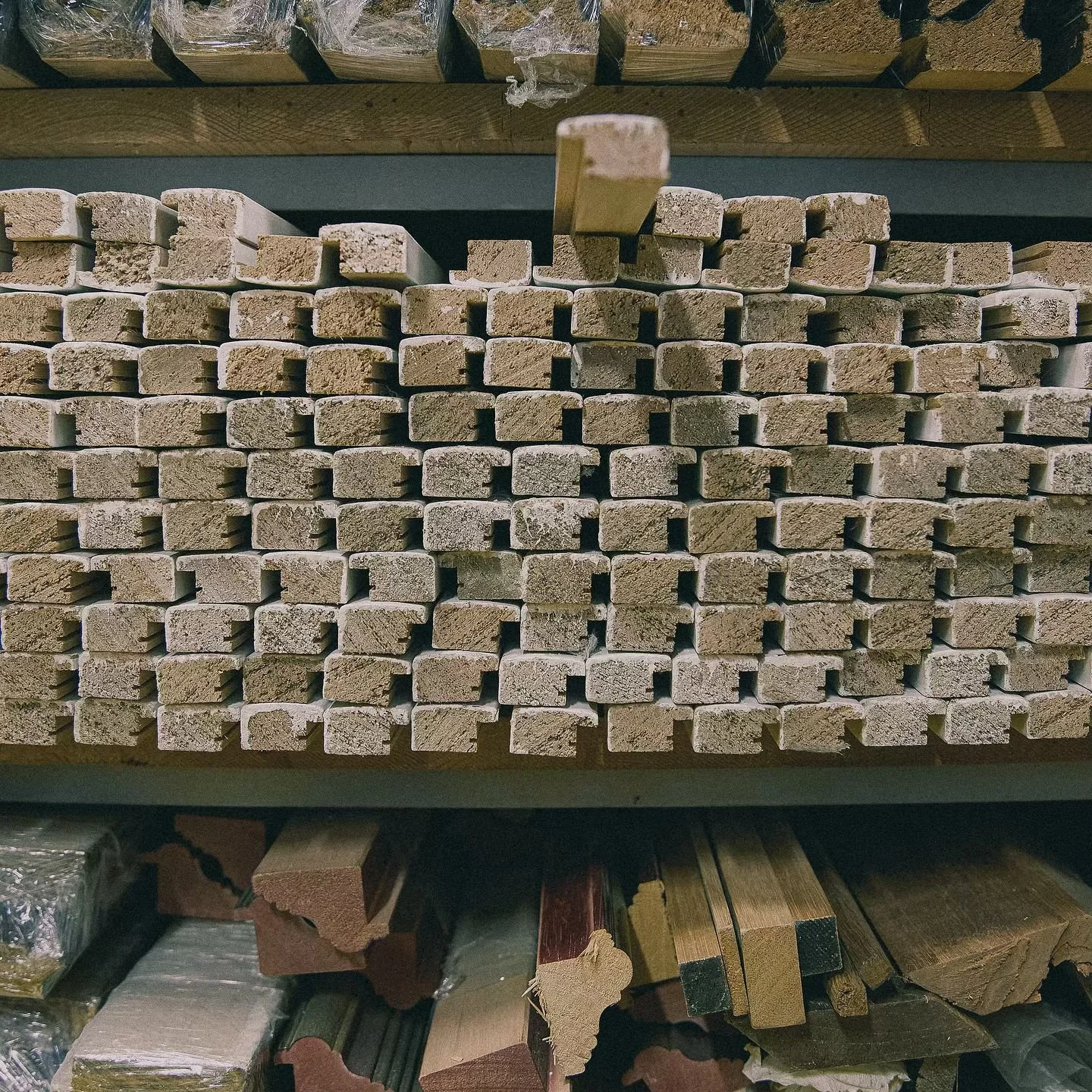 🪵🪵🪵 

🖼️ Kraan Lijsten 

#artframing #customframes #wallartdecor 
#gallerywall #interiordesign #framingart 
#homedecor #artcollector #artworkdisplay 
#frameyourart #art #framing #artlovers #amsterdam