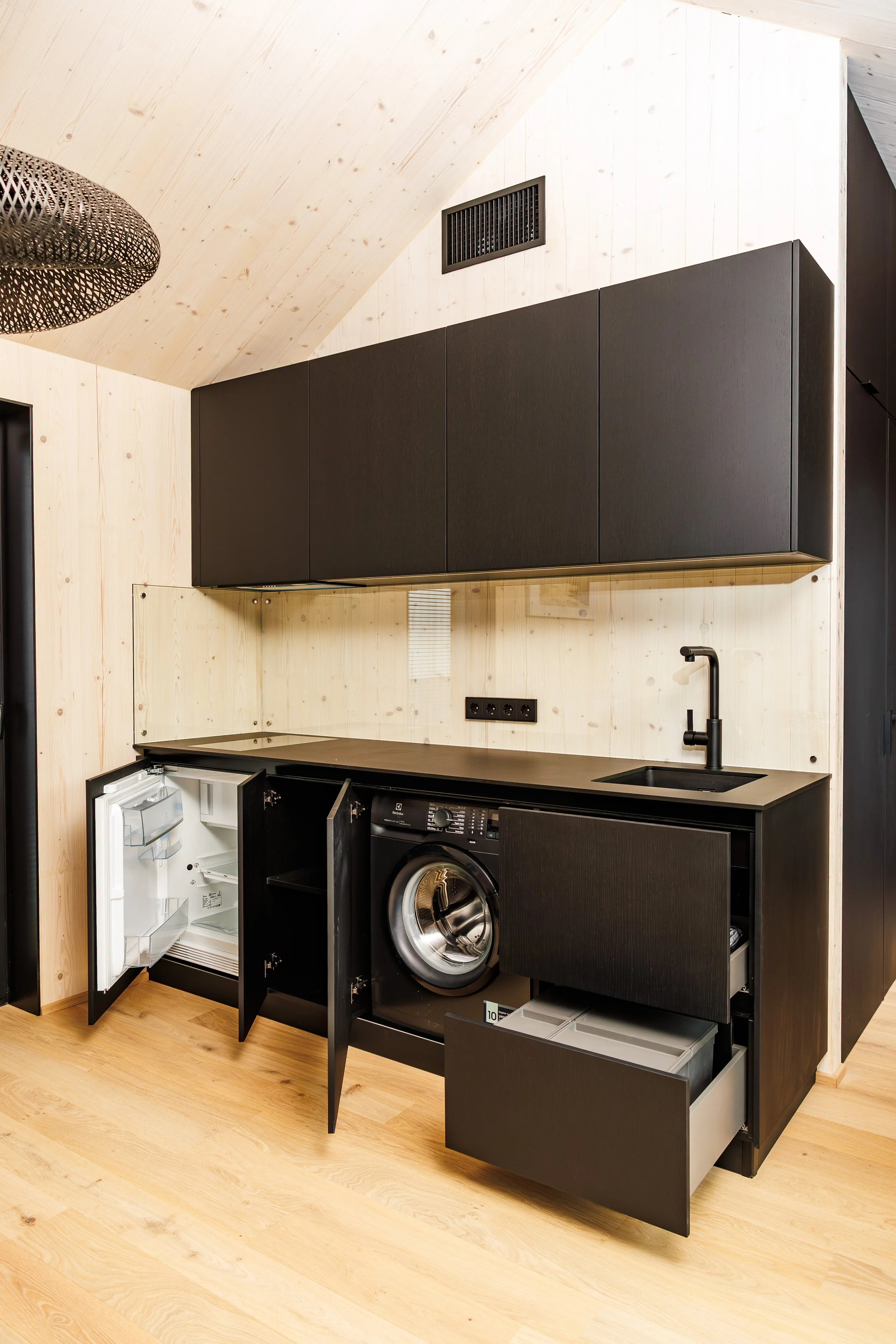 Compact House 57m² image 3