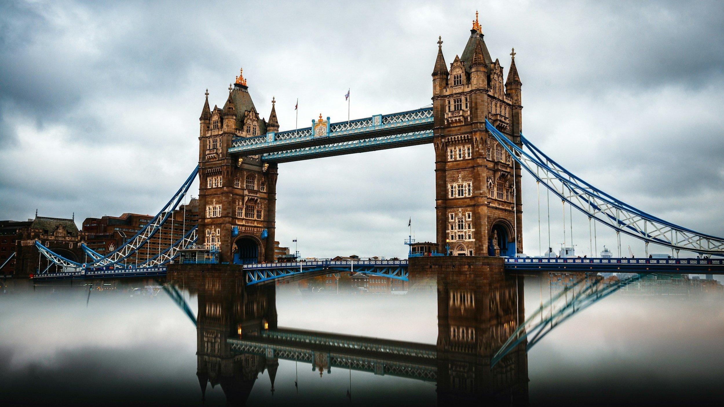 Guide to Visas and Travel Authorizations for Visiting the UK and Europe
