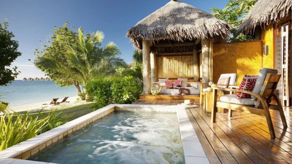  Guests at Likuliku are surrounded by tranquility. 