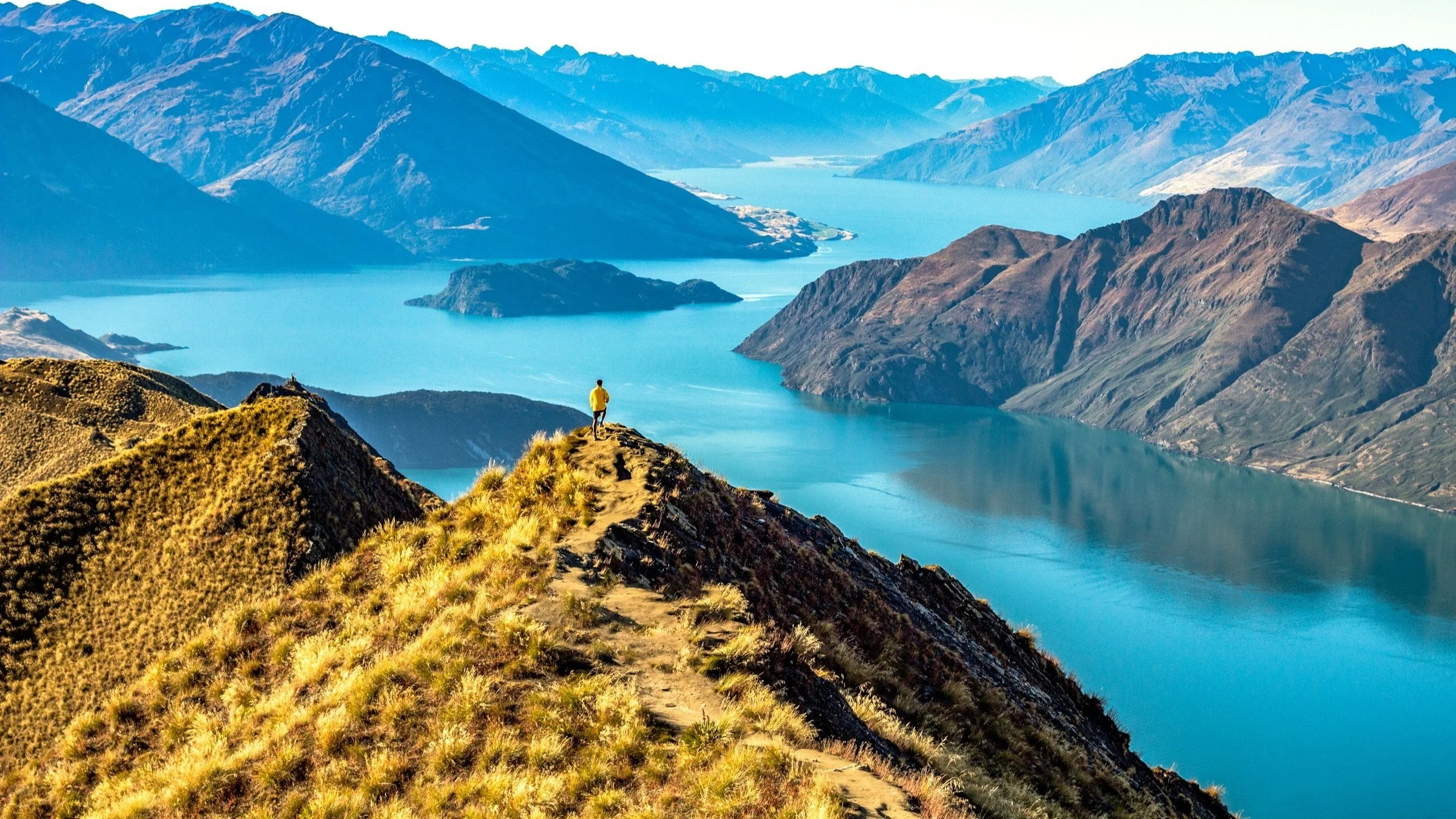  While steep at times, Roy’s Peak rewards you with expansive views. 