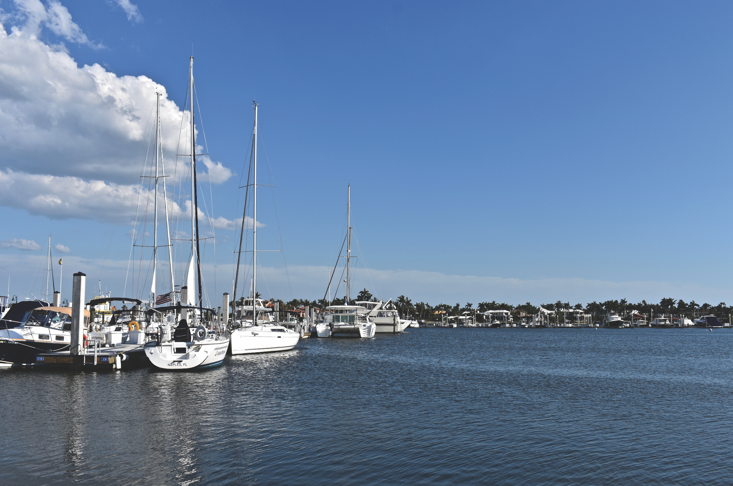 Destination: A Boater’s Guide to Naples, Florida