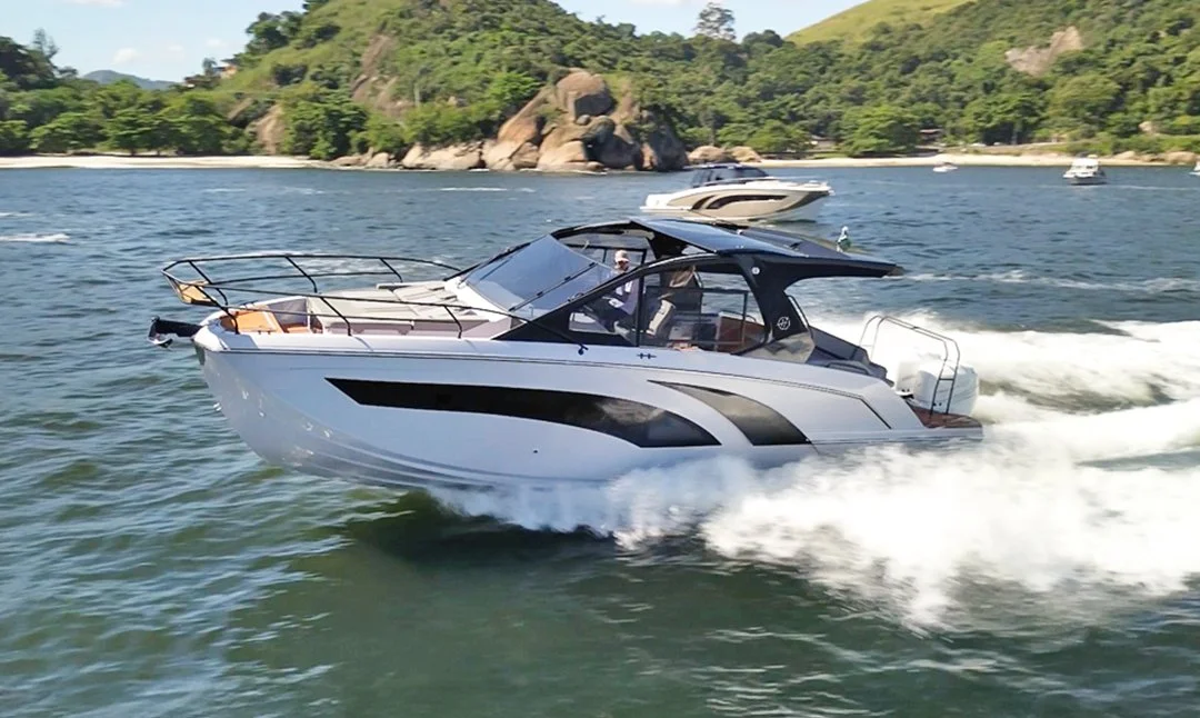 Hull to Hull: The Hanover 347 versus the Competition
