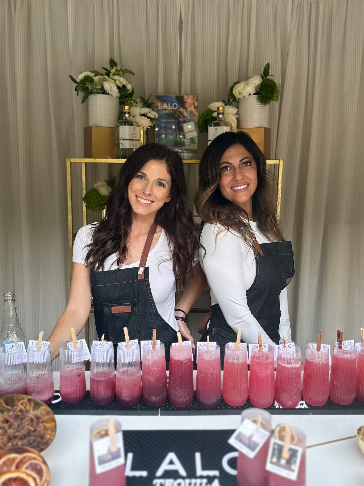 A gorgeous night >> Neon Rose Harvest with @lalospirits Our bartending team loved bringing this bar to life and being part of such a beautiful event @neonroseagency