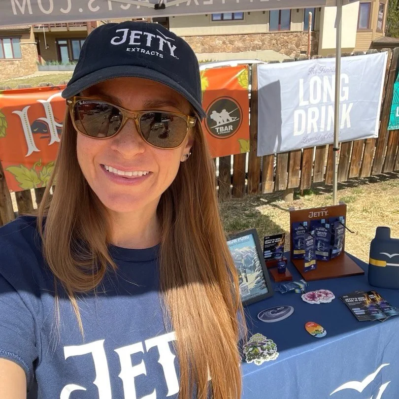 Huge congrats to @jettyextracts on taking 1st place at @roostermag THC Classic 🏆🎉 So proud to represent such an incredible team and brand. Have had a great year so far and ready for a big season ahead!