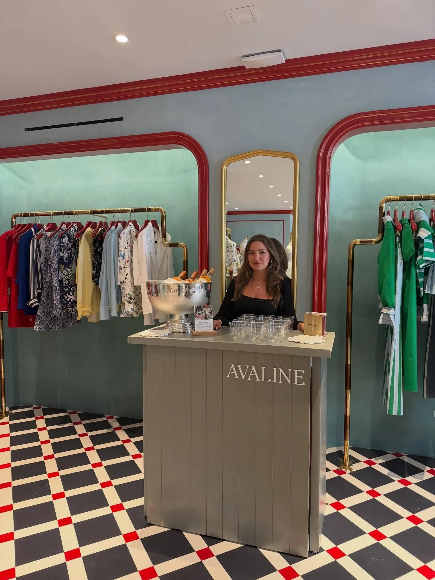 NY + LA lately ✨ intimate boutique pop-ups with @avaline and the prettiest little moments