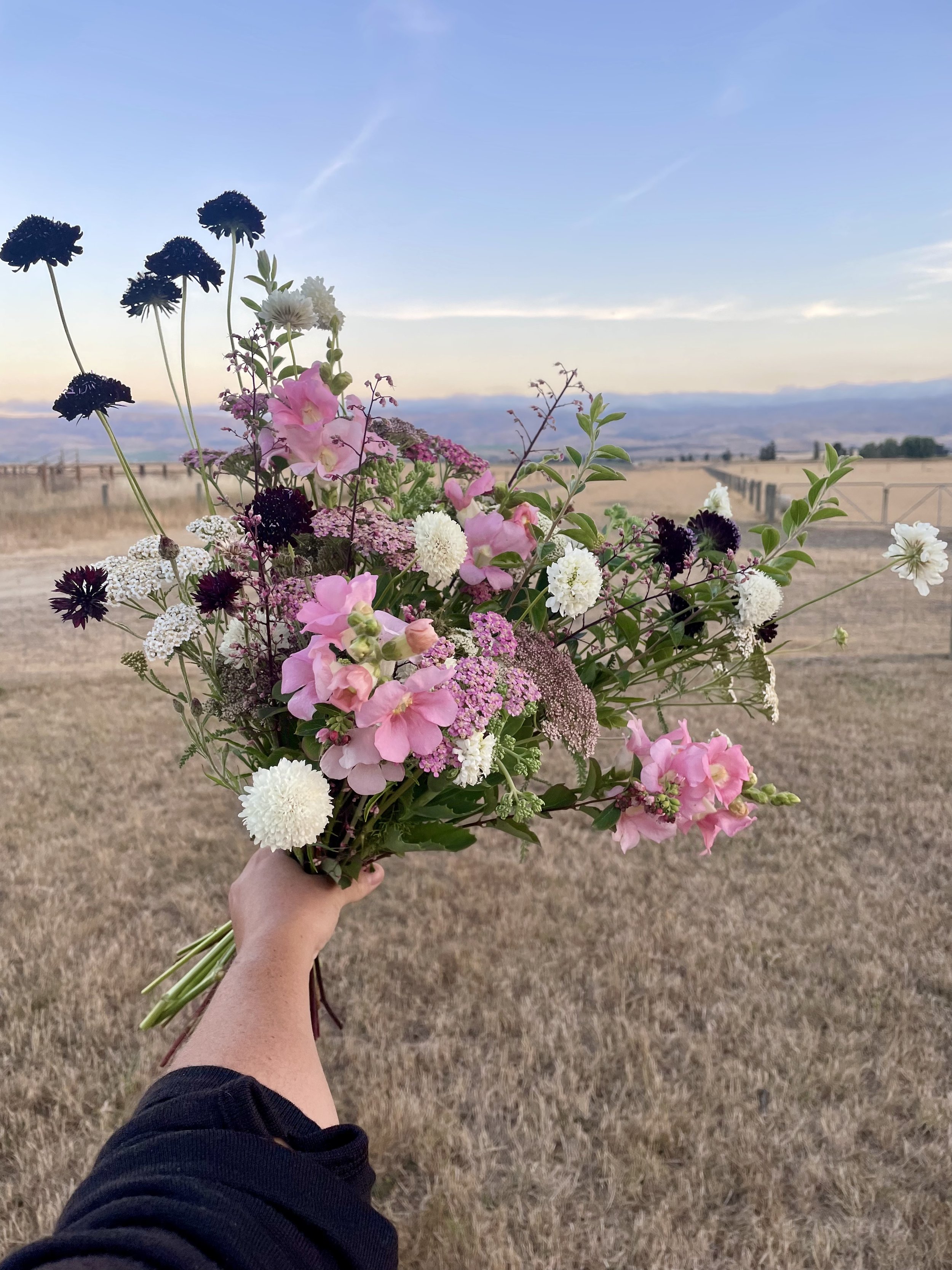Autumn Handtied Bouquet Workshop