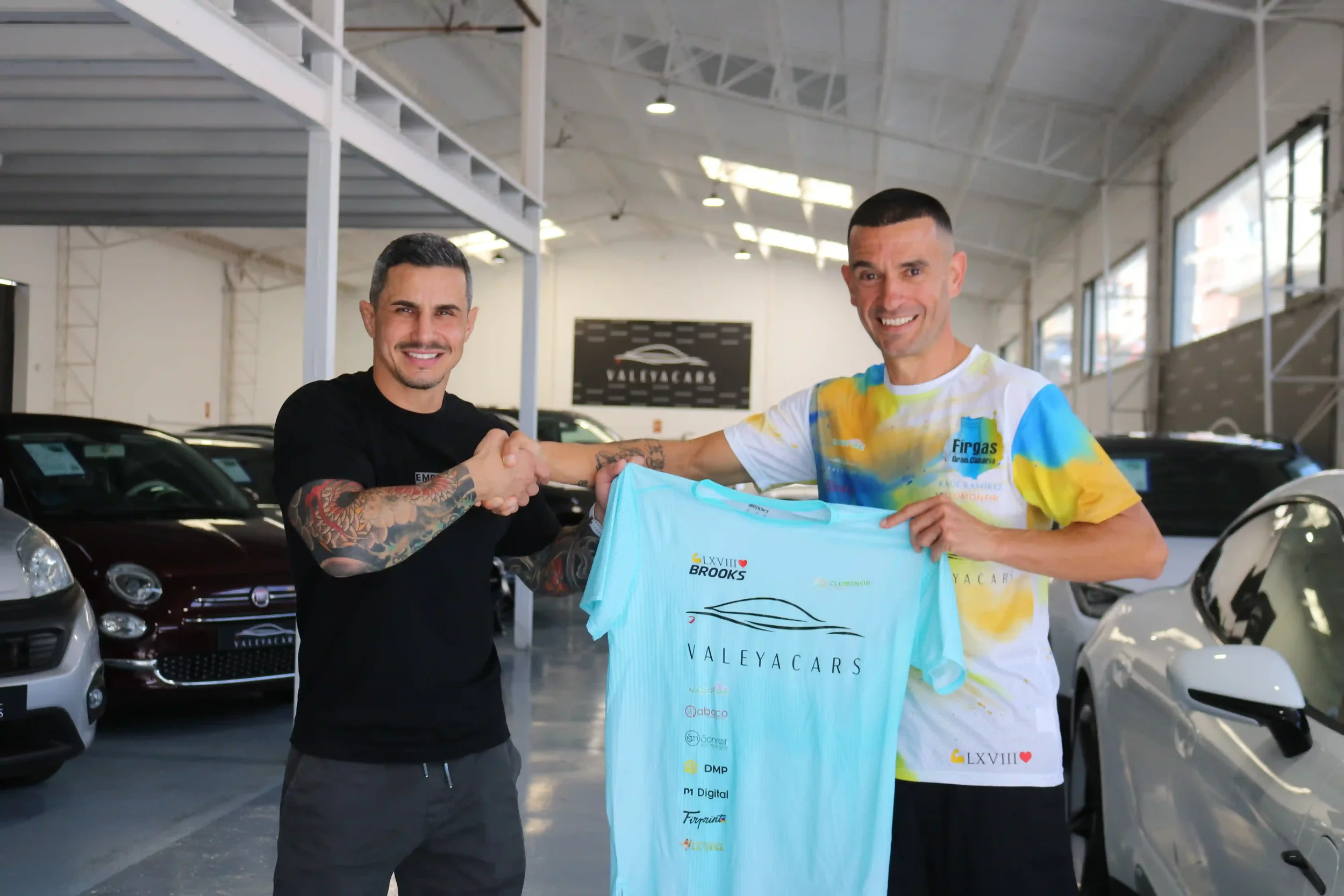 20-raul-ramirez-visita-instalaciones-valeyacars.webp