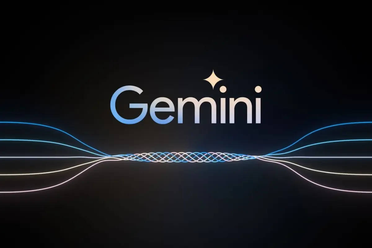Pantalla de Gemini y NotebookLM mostrando un resumen automático y una lista de tareas creadas a partir de notas y reseñas